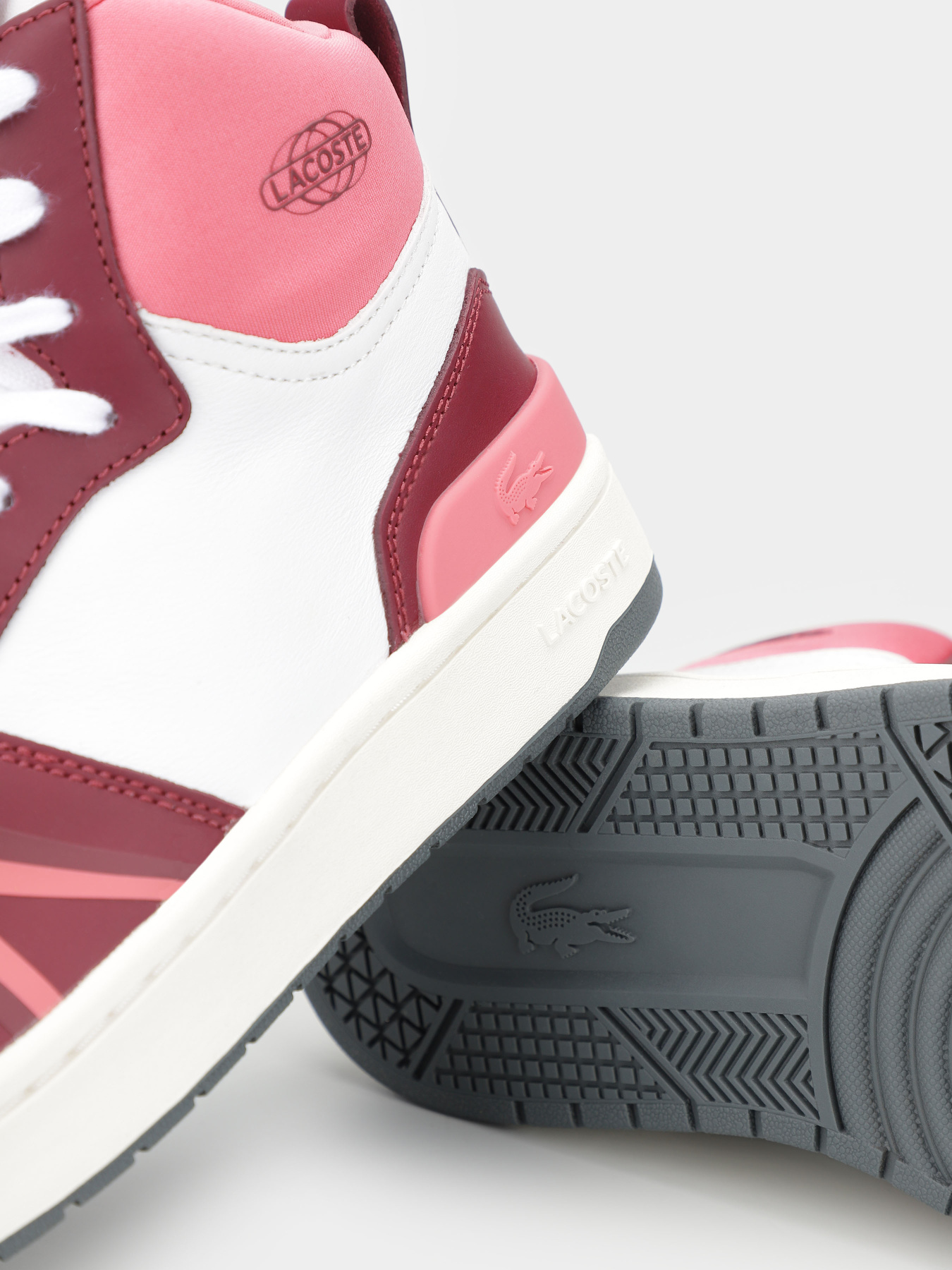 Кеды высокие Lacoste L001 модель 747SFA0070F50 Кеды высокие Lacoste L001 модель 747SFA0070F50 Фото