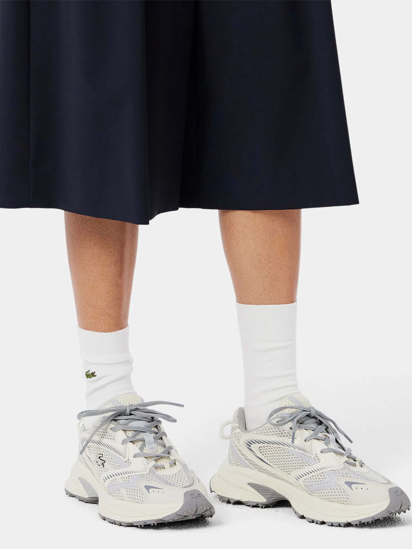 Кроссовки повседневные Lacoste L003 NEO SHOT модель 749SFA00072B7 Фото