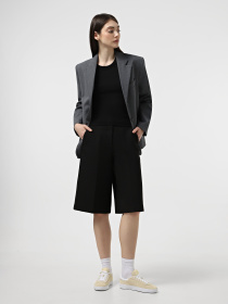 Кеды низкие Lacoste BASESHOT модель 749SFA0054241 Кеды низкие Lacoste BASESHOT модель 749SFA0054241 Фото