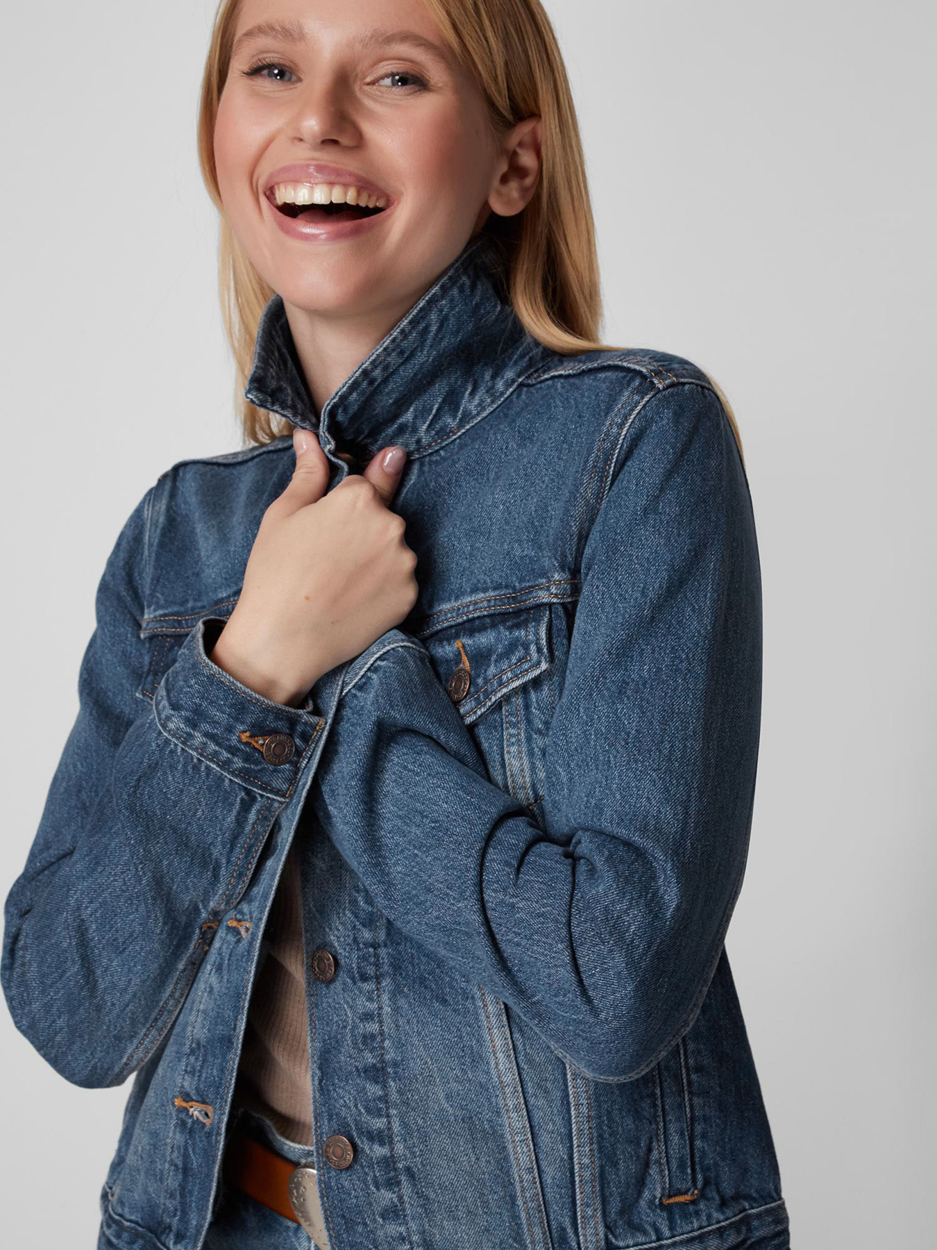 Джинсова куртка Levi's Original Trucker Soft As Butter модель 29945;0063 Фото