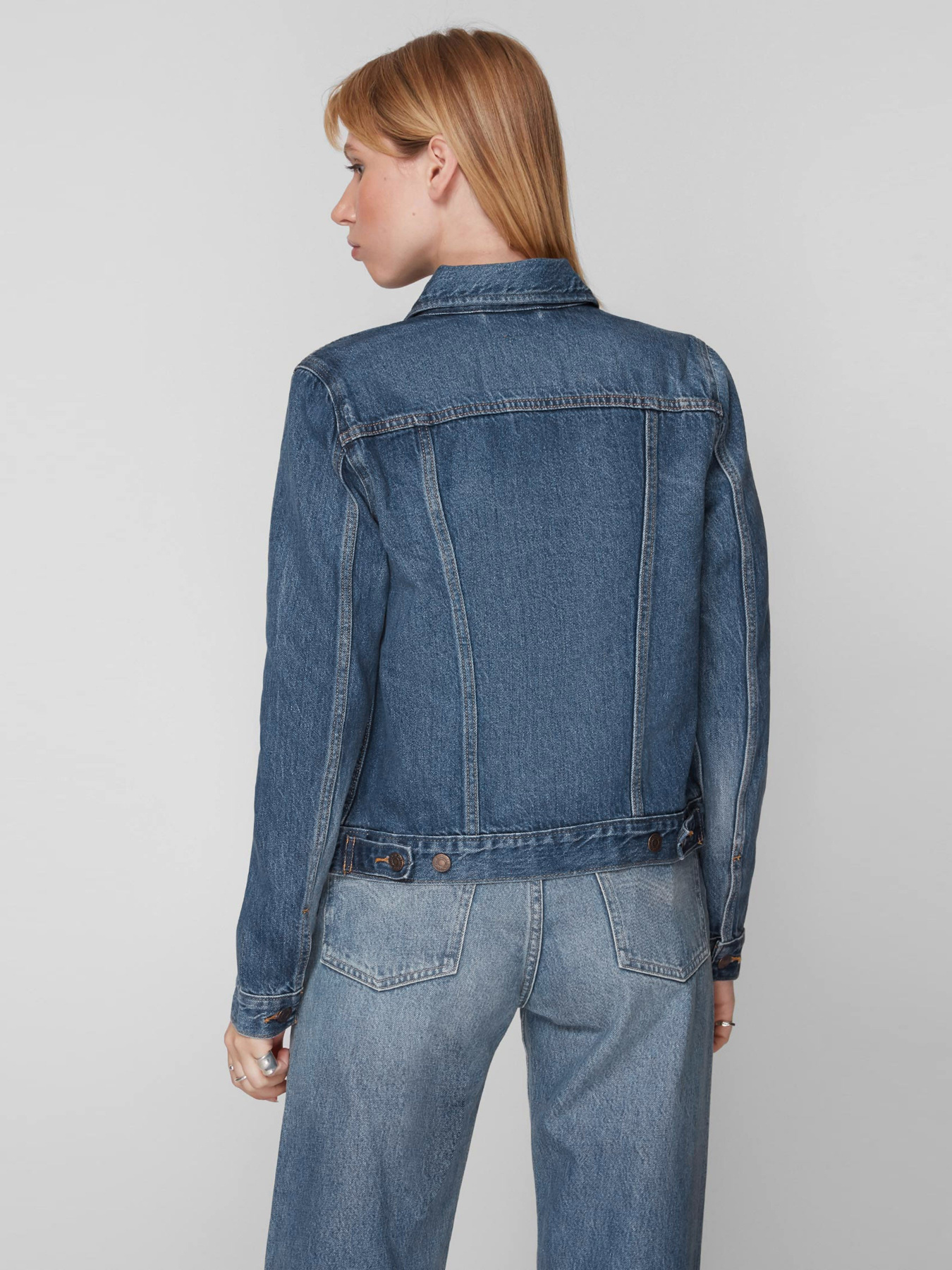 Джинсовая куртка Levi's Original Trucker Soft As Butter модель 29945;0063 Фото