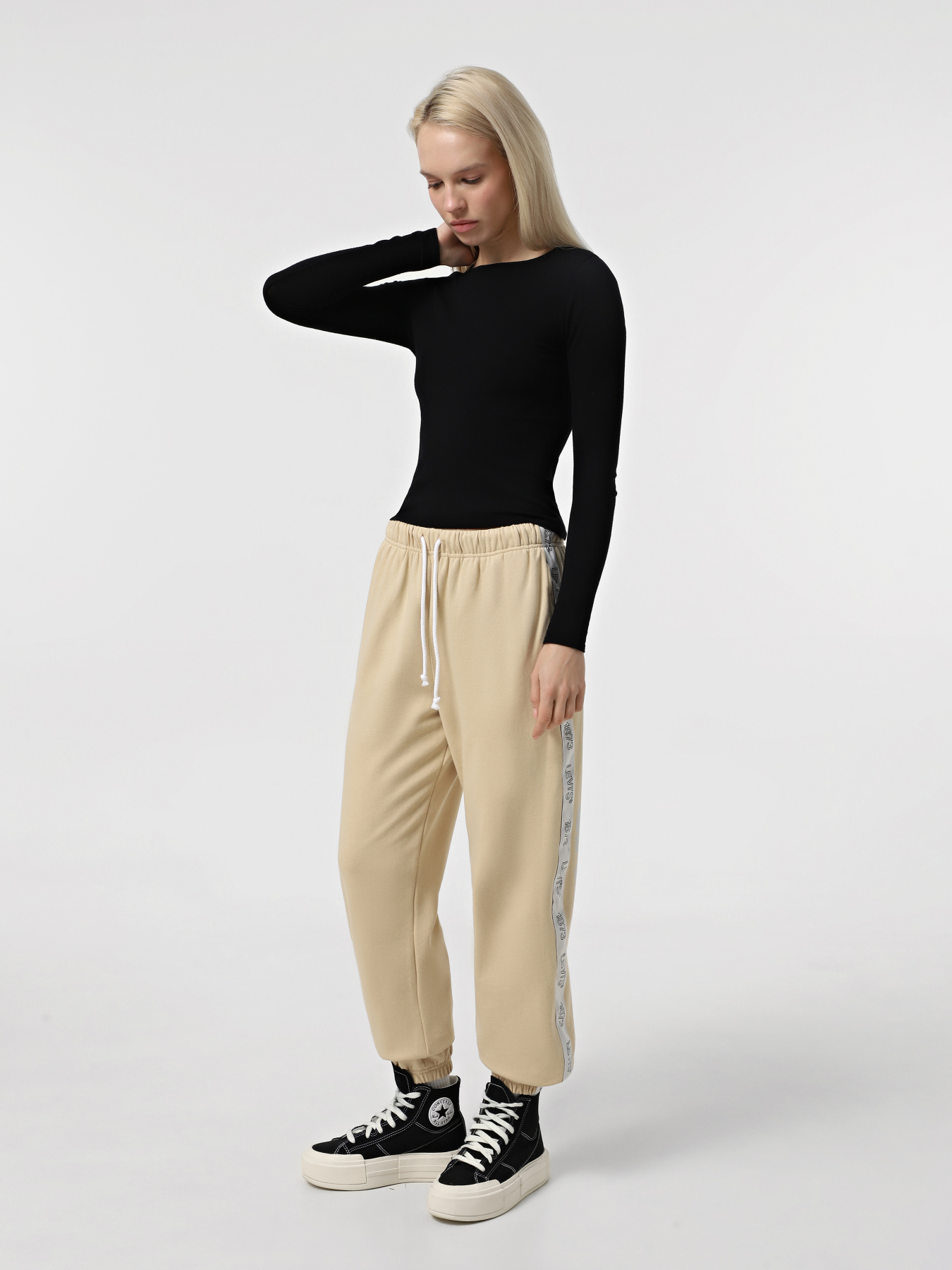 Джогери Levi's Graphic Laundry модель A3569;0007 Фото