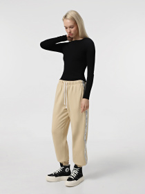 Джоггеры Levi's Graphic Laundry модель A3569;0007 Фото