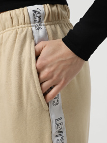 Джоггеры Levi's Graphic Laundry модель A3569;0007 Фото