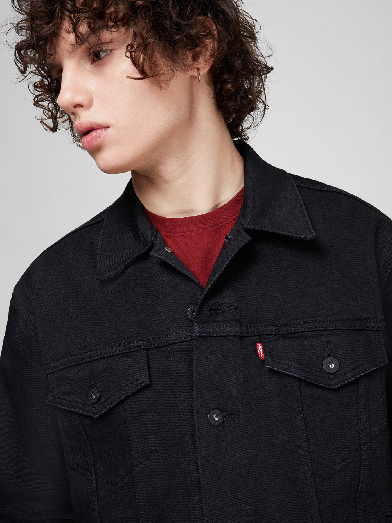 Джинсова куртка Levi's The Trucker Dark Horse модель 72334;0403 Джинсова куртка Levi's The Trucker Dark Horse модель 72334;0403 Фото