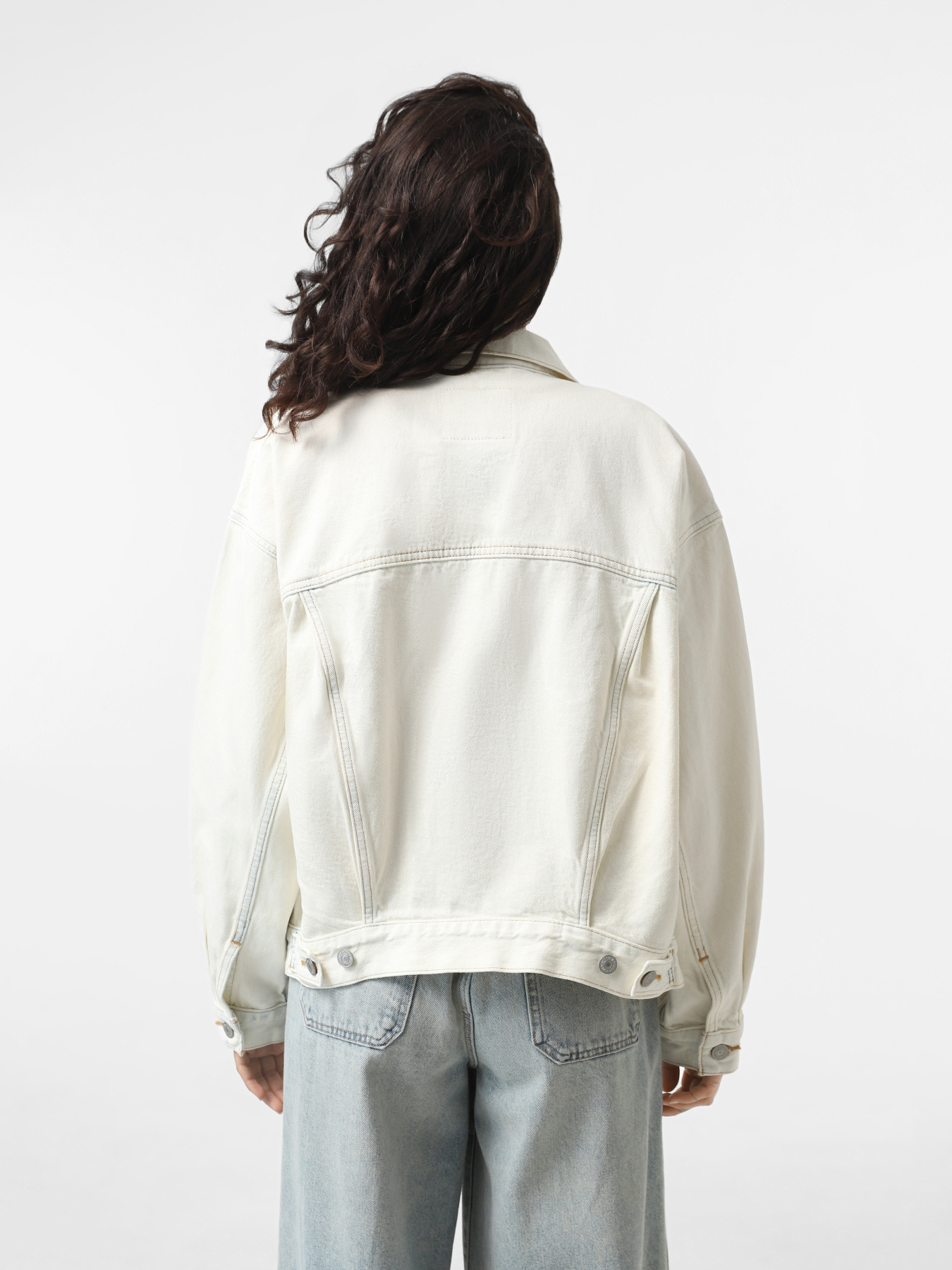 Джинсовая куртка Levi's 90S Trucker Snow Pic Trucker модель A1743;0051 Фото