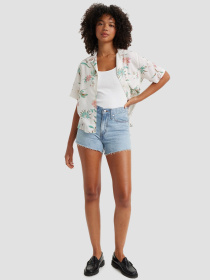 Шорты джинсовые Levi's 80S Mom Make A Differenc модель A4695;0008 Фото