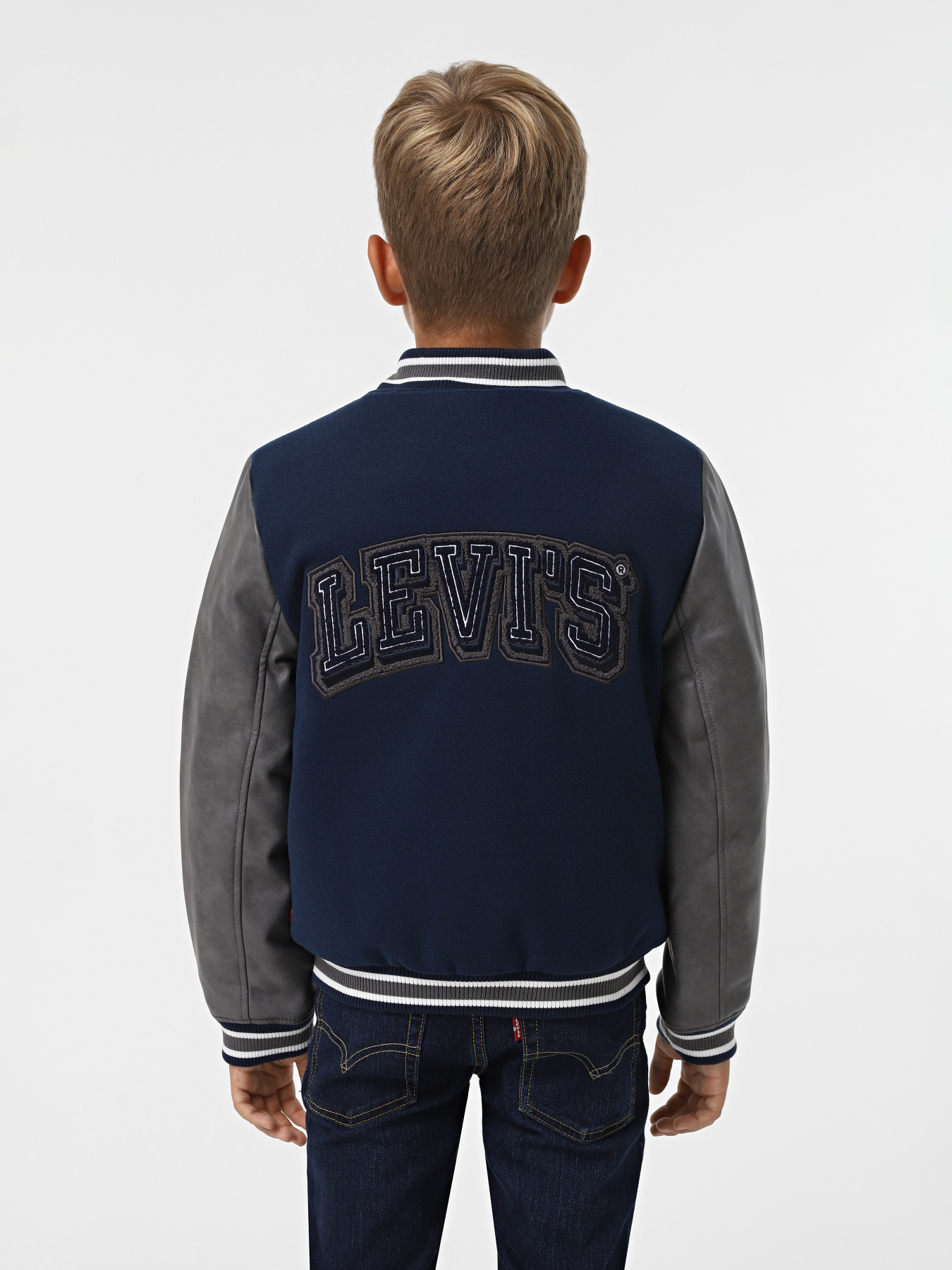 Бомбер Levi's Модель 9EL258-C8D Фото