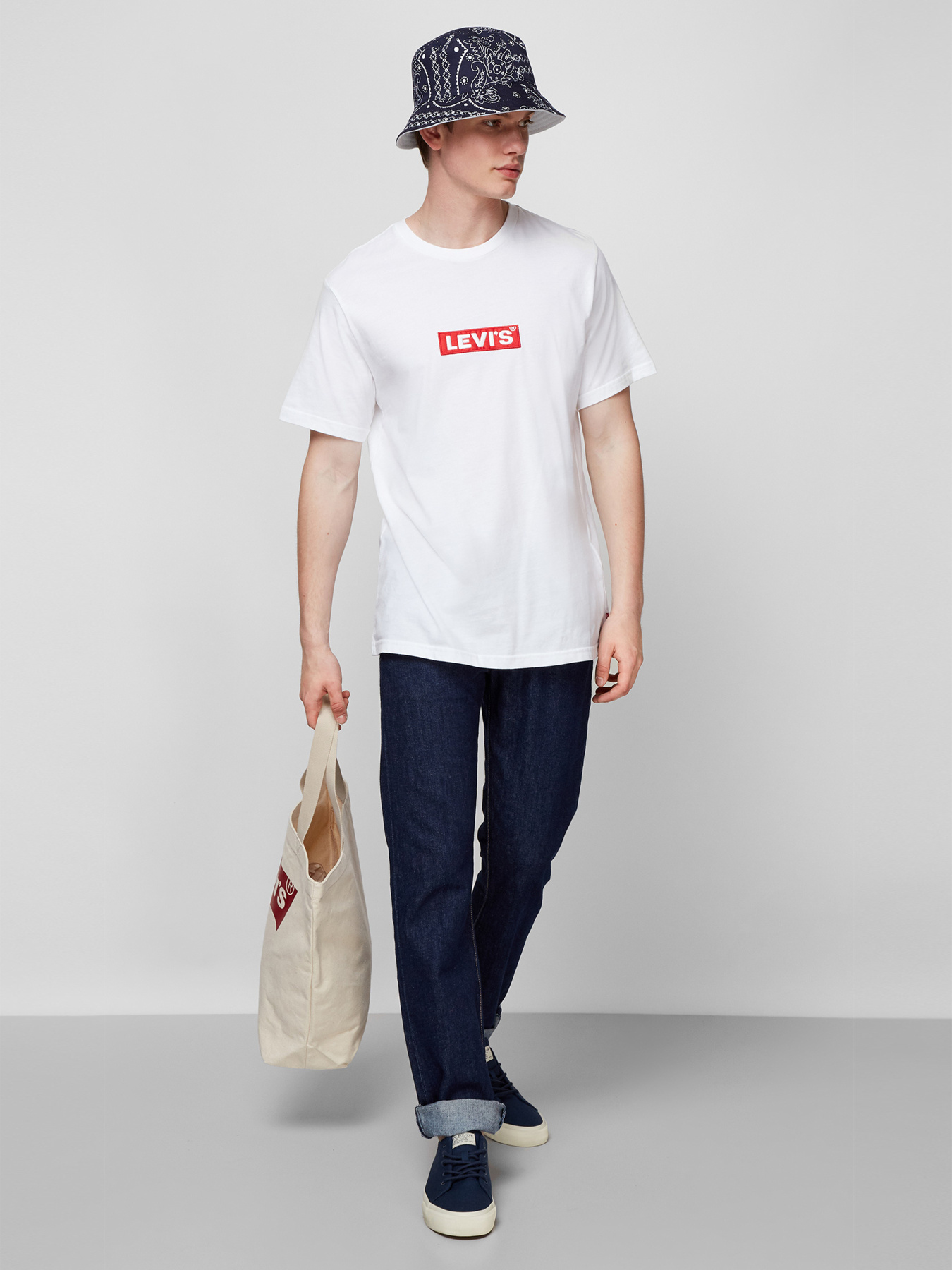 Прямые джинсы Levi's модель 00501;0101 Фото