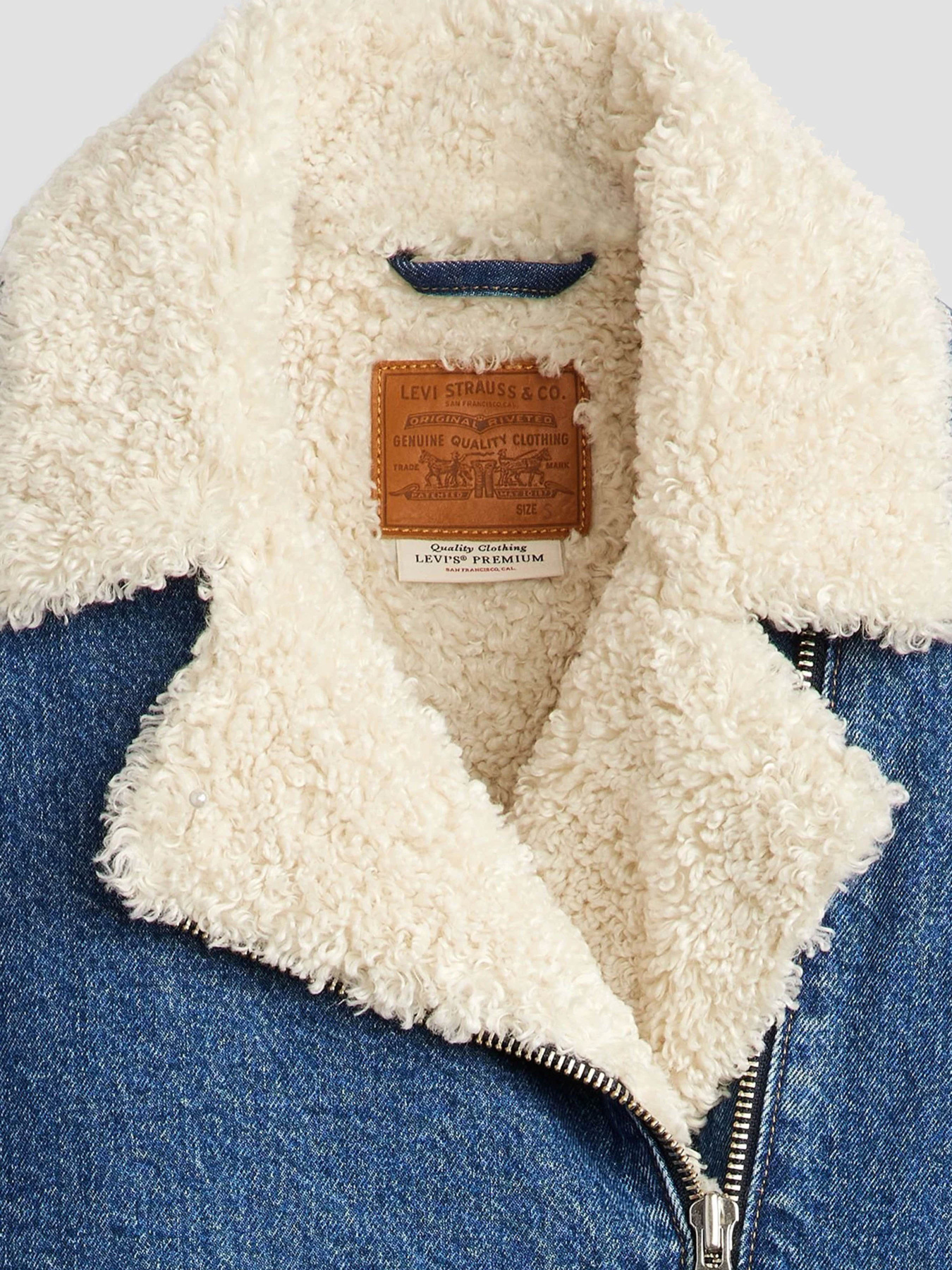 Джинсовая куртка Levi's модель A9370;0001 Фото