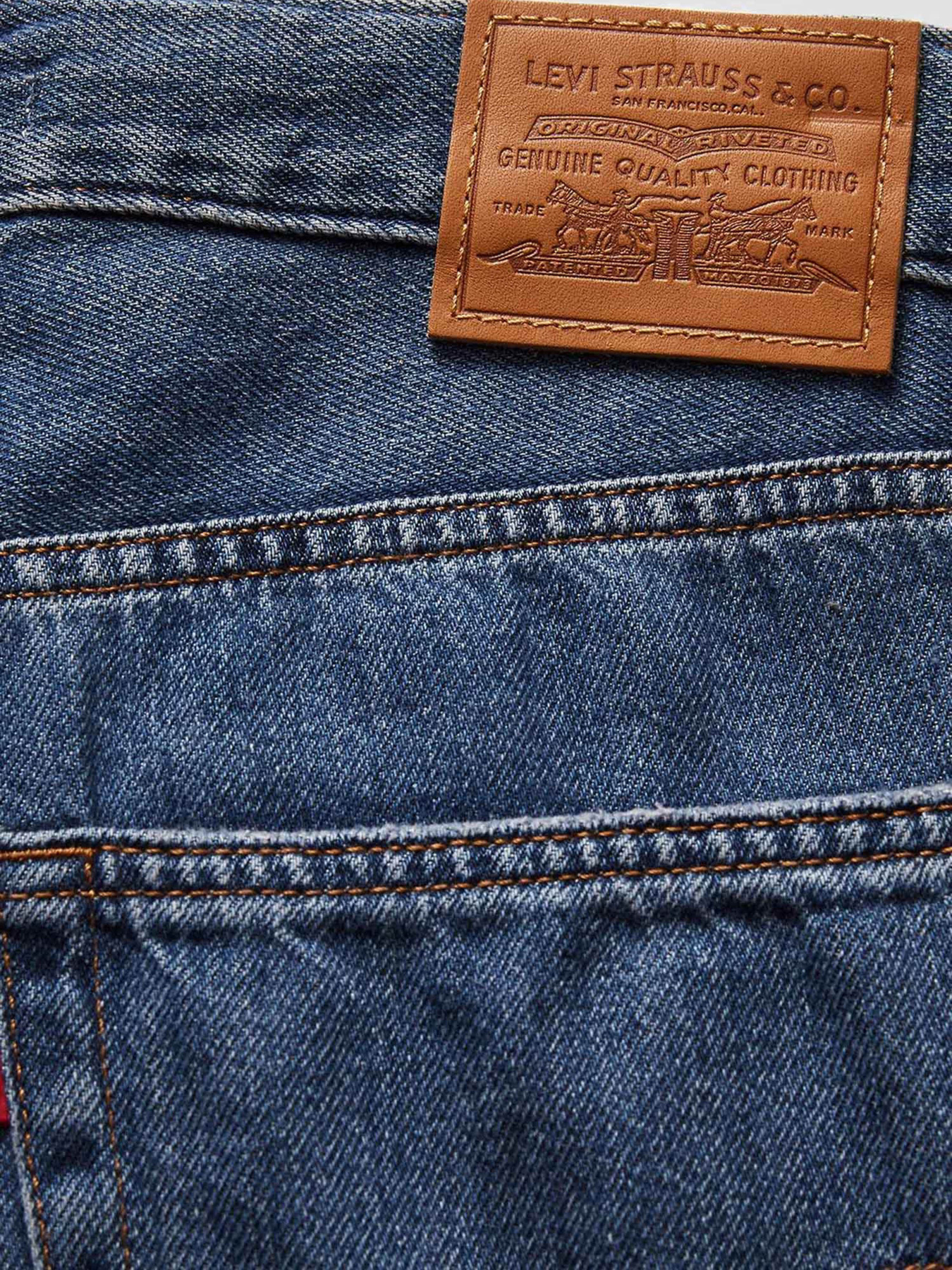 Прямые джинсы Levi's модель A3494;0032 Фото