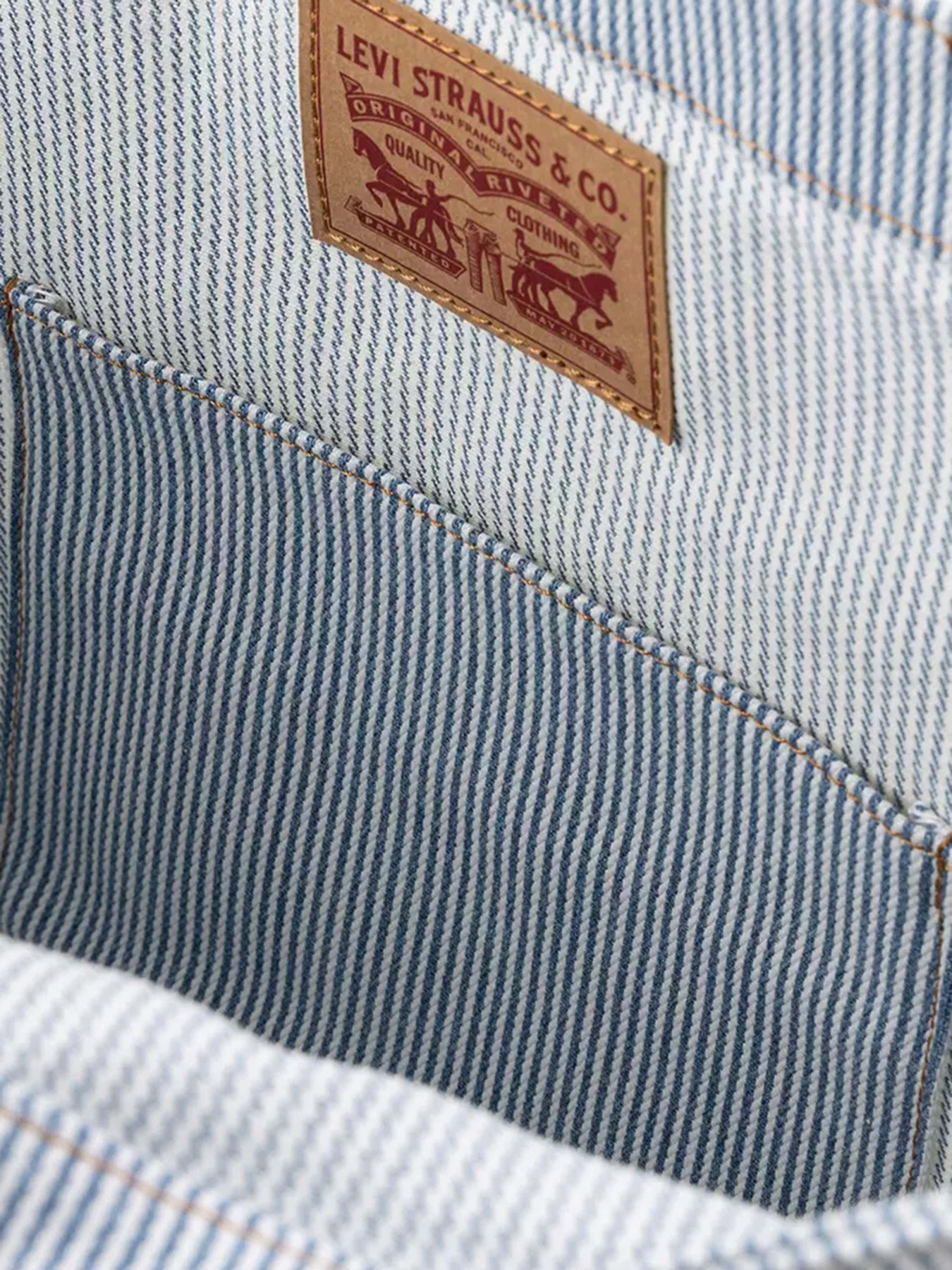 Шопер Levi's модель D7959;0004 Шопер Levi's модель D7959;0004 Фото