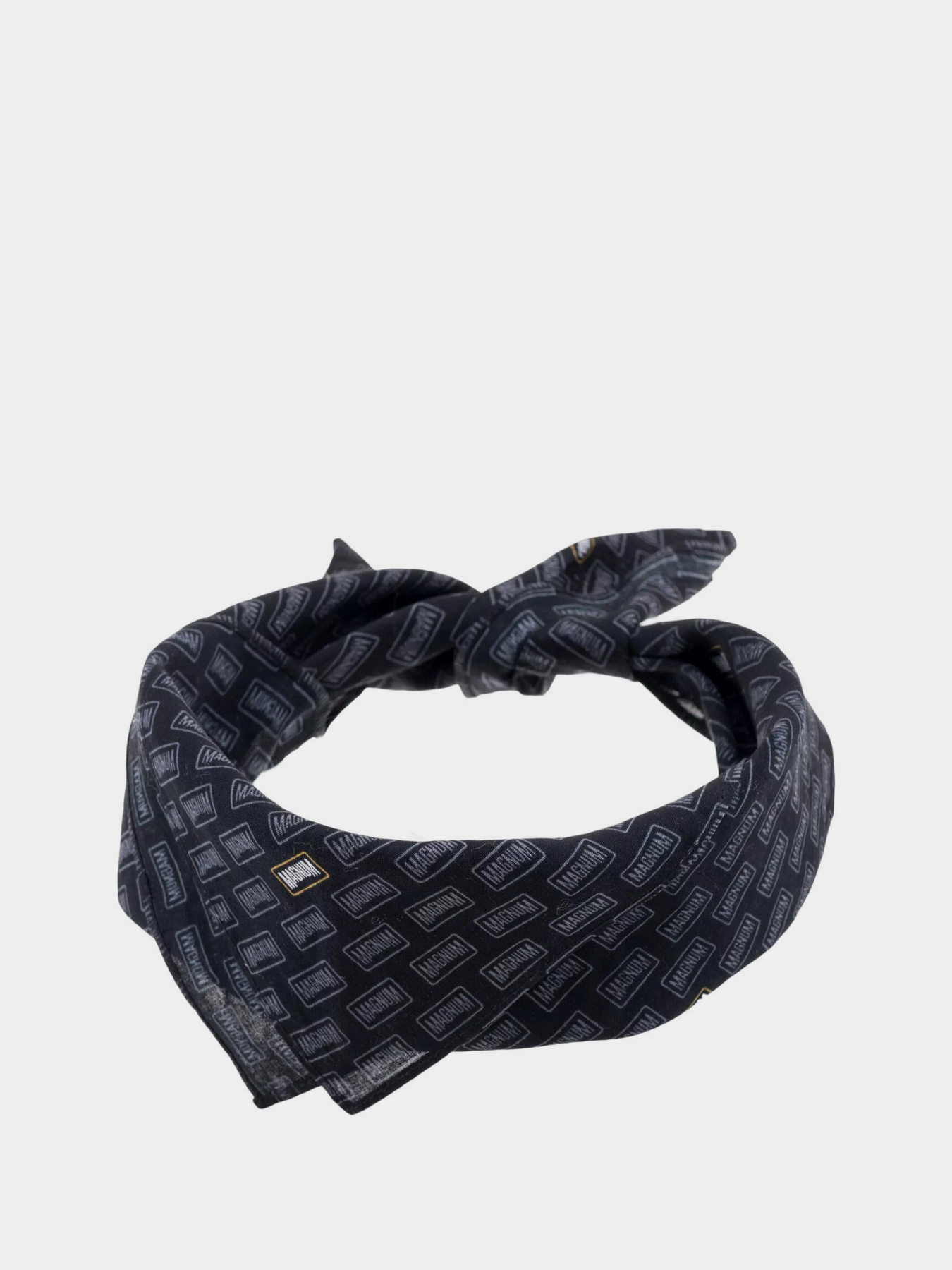 Хустка Magnum Otari модель MAGNUM OTARI-BLACK/MAGNUM PRIN Фото