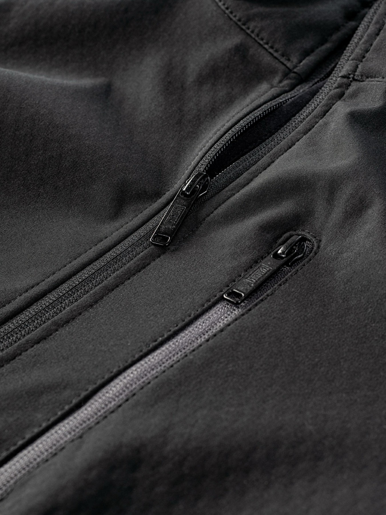 Ветровка Magnum модель MAGNUM DEER 2.0-BLACK Фото