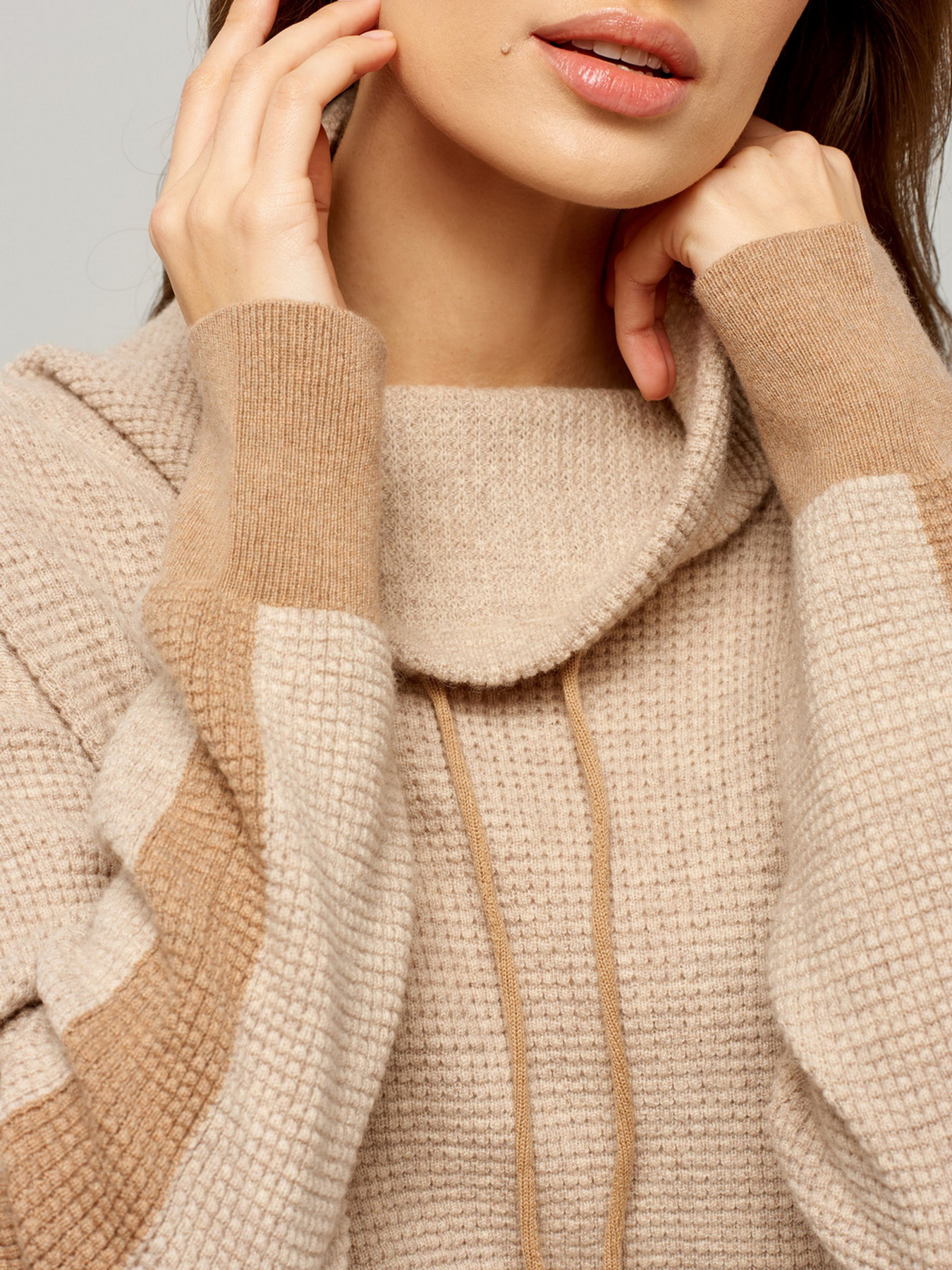 Свитер Marc & Andre модель W21-00CH717-brwn Свитер Marc & Andre модель W21-00CH717-brwn Фото