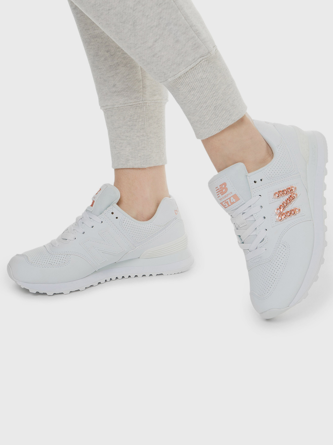 Кроссовки New Balance 574 модель WL574HNE Фото