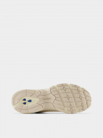 Кроссовки повседневные New Balance 530 модель MR530AA Кроссовки повседневные New Balance 530 модель MR530AA Фото