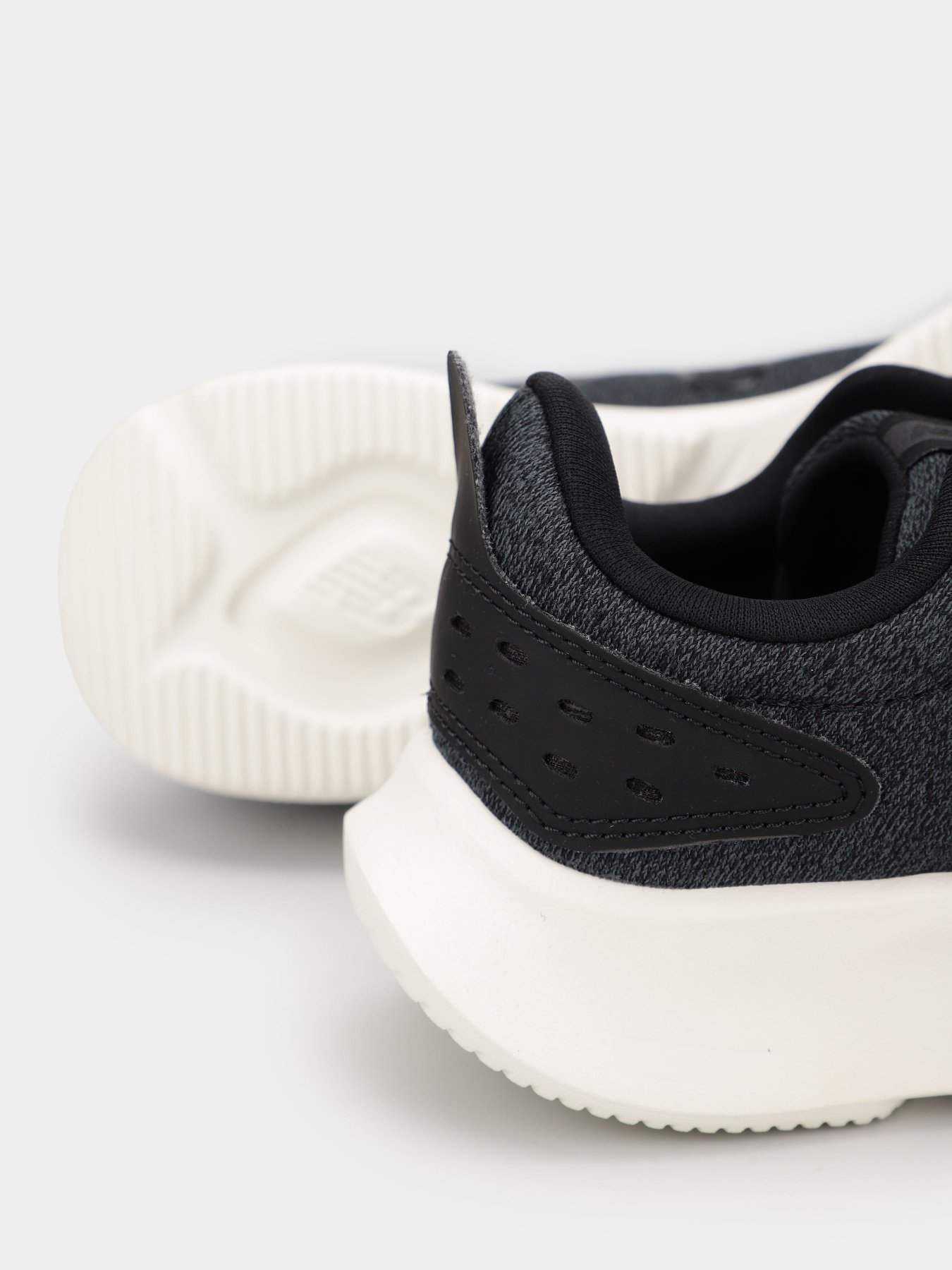 Кросівки для бігу New Balance 430 V2 модель WE430RK2 Фото