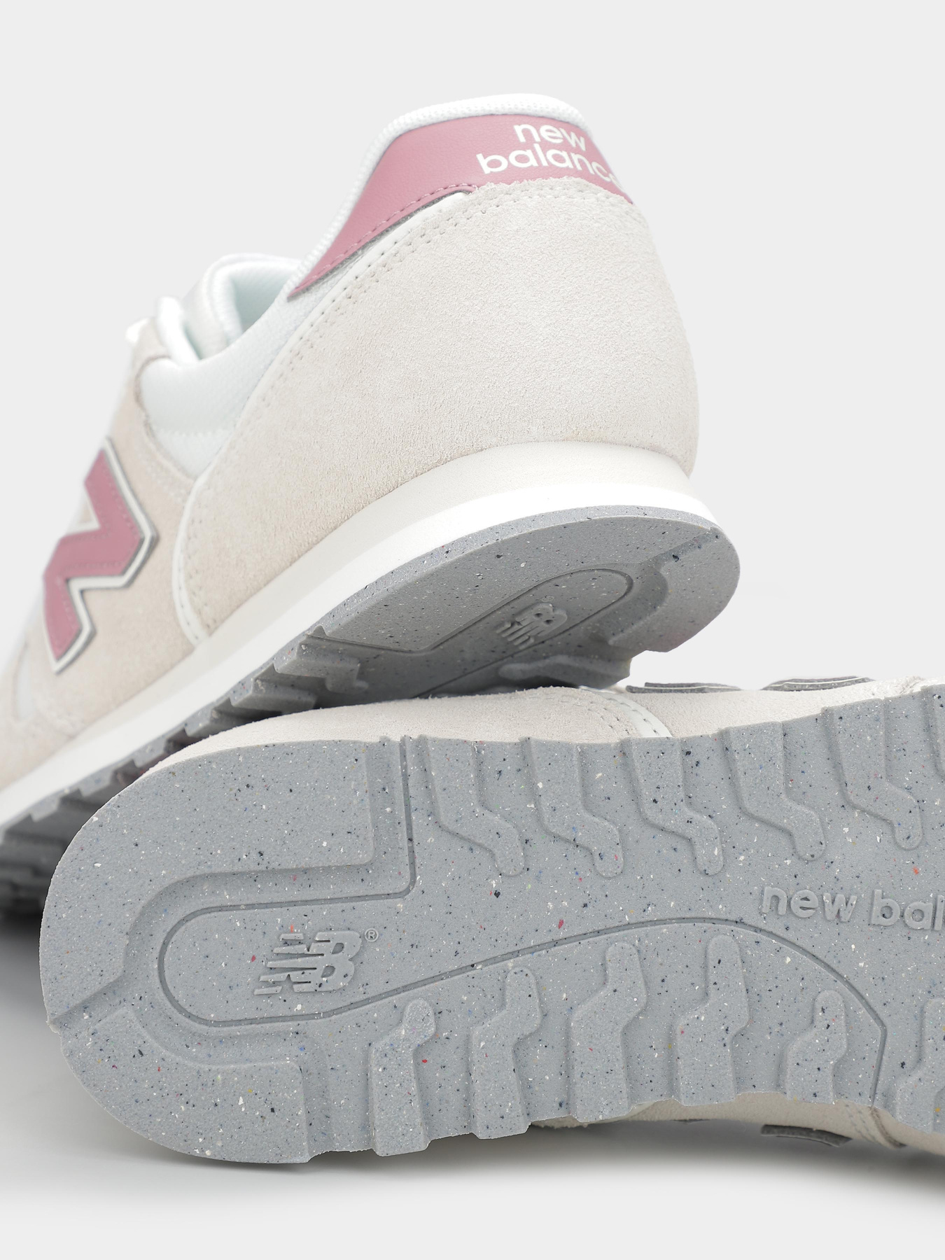 Кросівки New Balance 373 модель WL373OK2 Фото