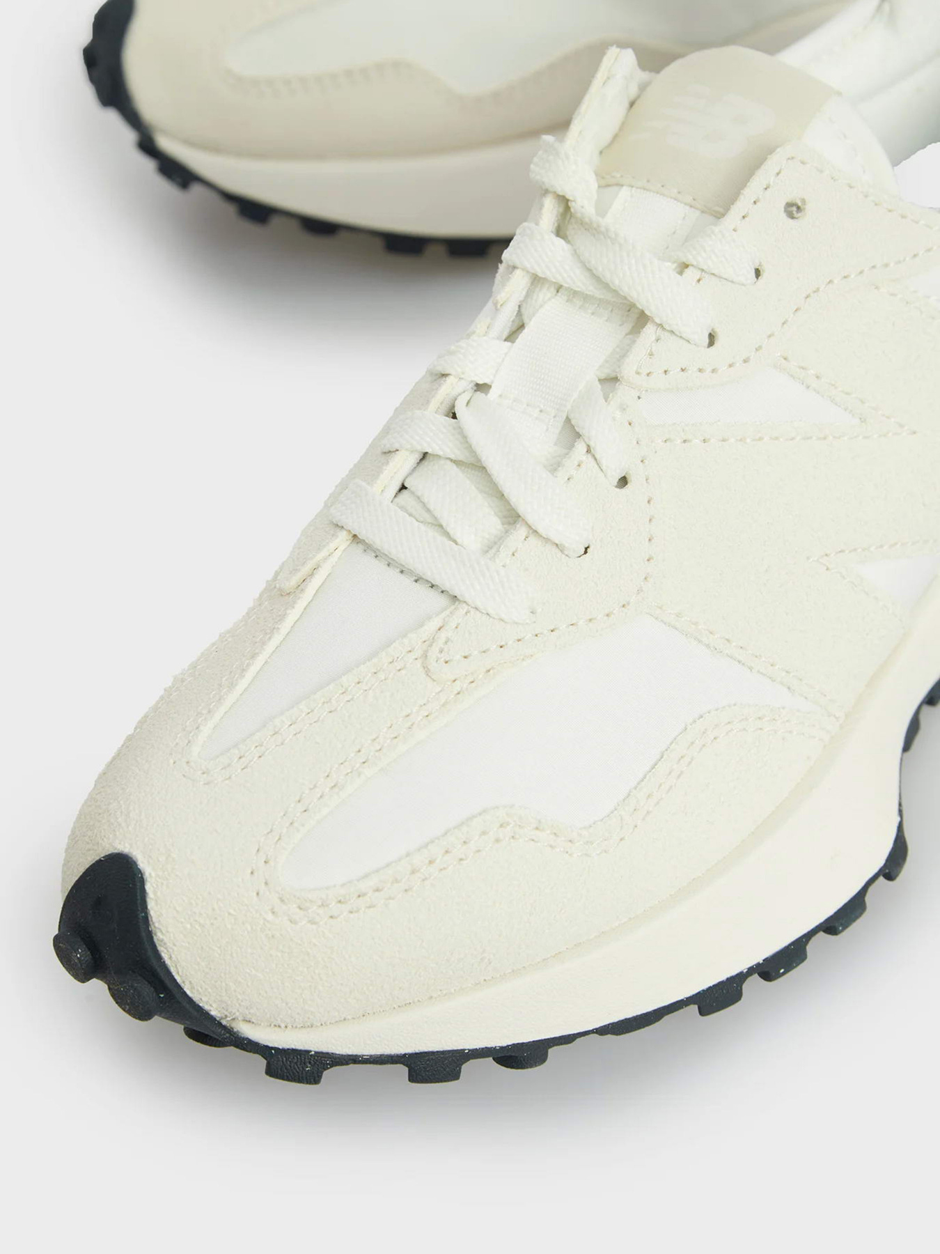 Кроссовки New Balance 327 модель WS327MF Фото