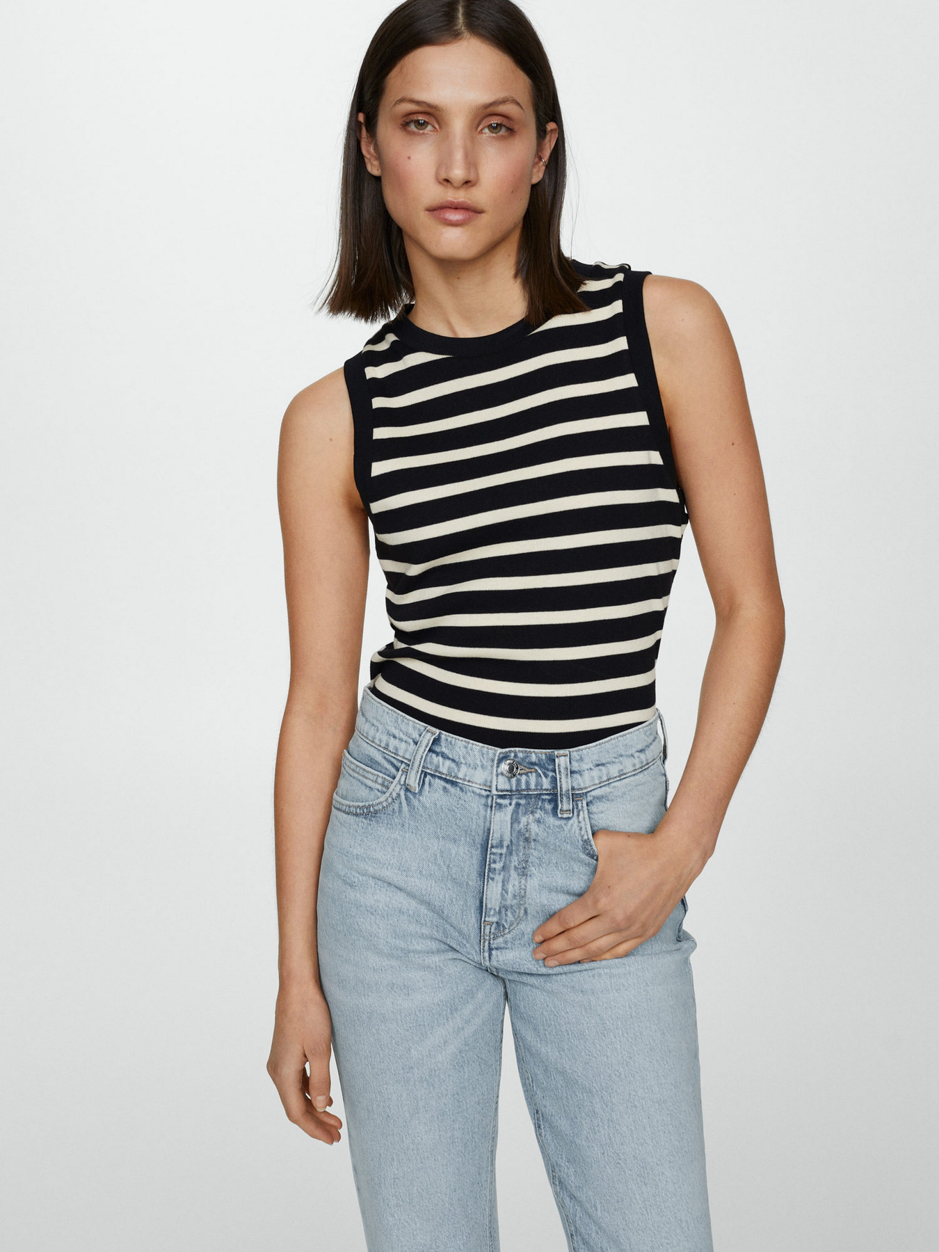 Прямі джинси MANGO Newmom модель 67086323_BL Фото