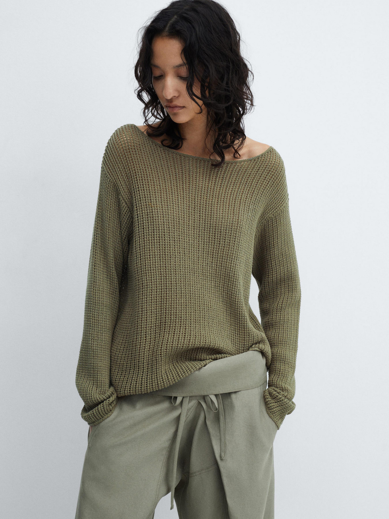 Джемпер MANGO Kenia модель 67095748_37 Джемпер MANGO Kenia модель 67095748_37 Фото