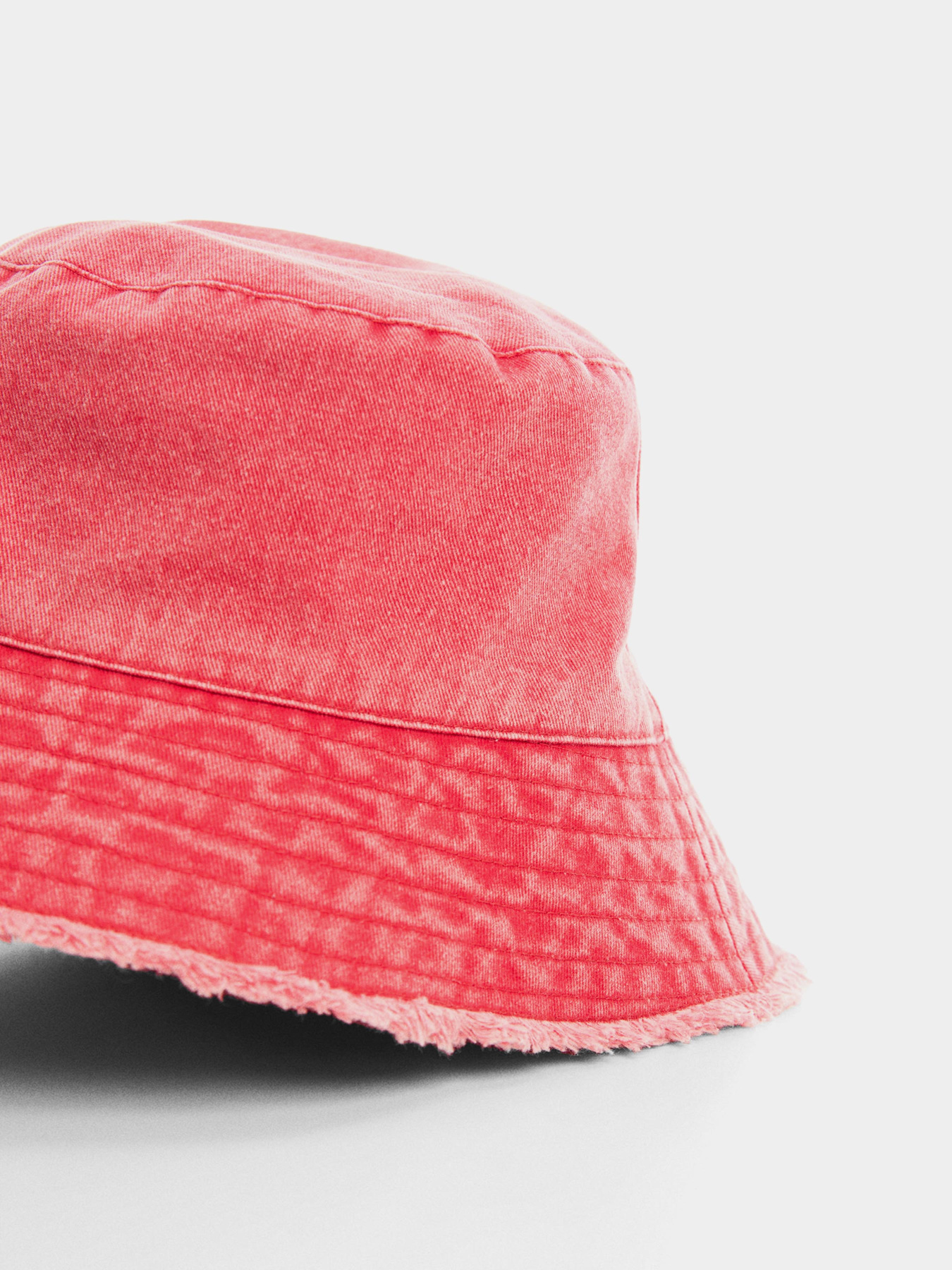 Панама MANGO модель 67087683_70 Панама MANGO модель 67087683_70 Фото