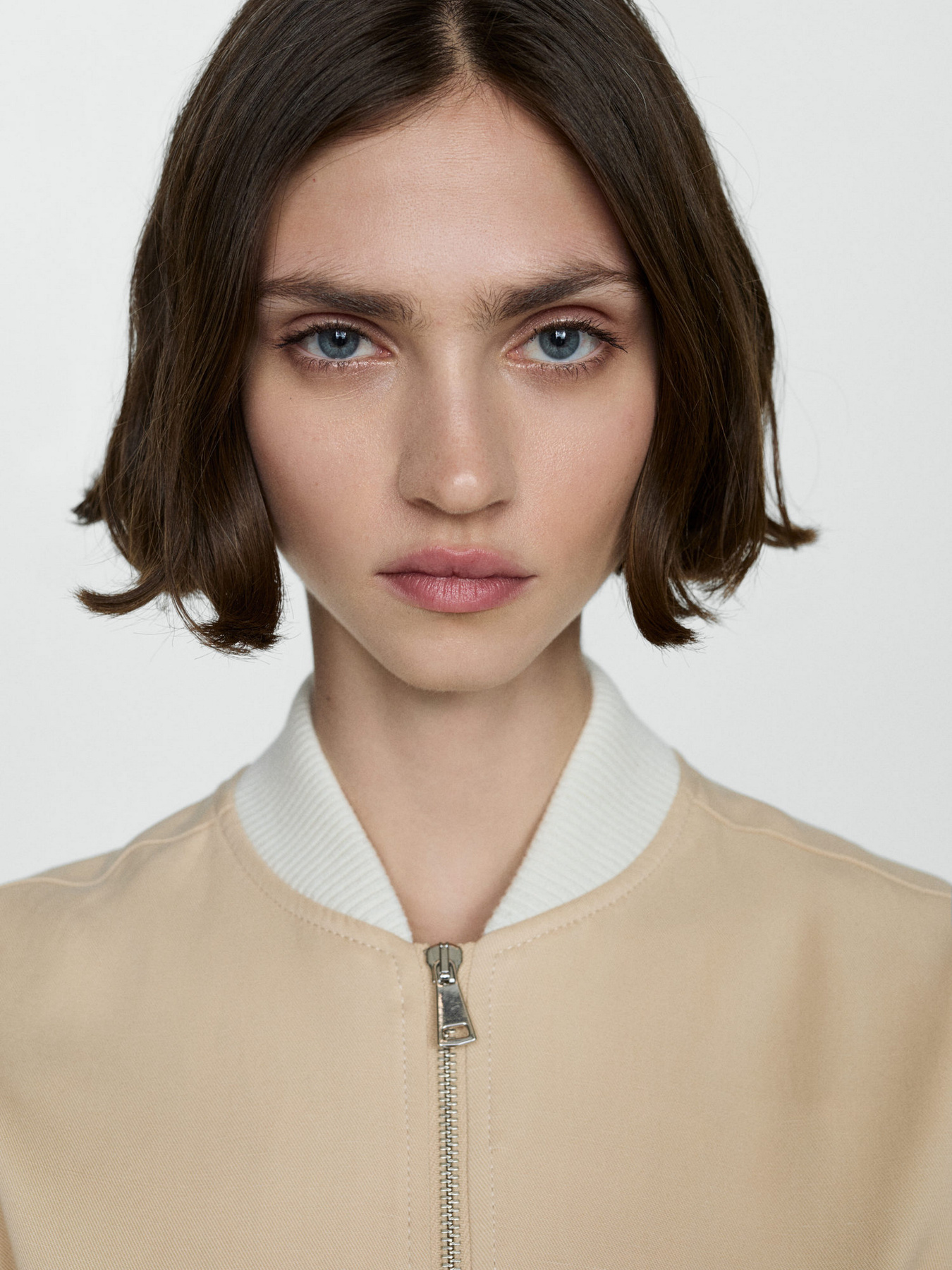 Бомбер MANGO Shelley модель 67047929_8 Бомбер MANGO Shelley модель 67047929_8 Фото