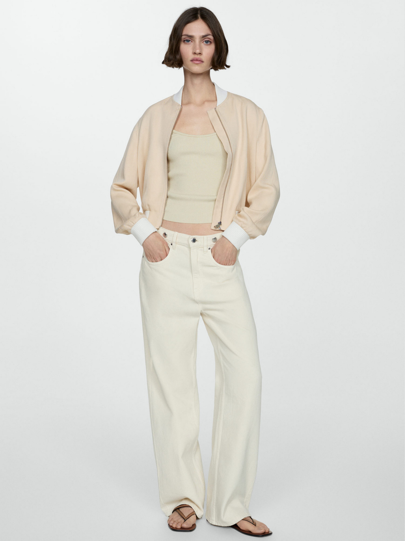 Бомбер MANGO Shelley модель 67047929_8 Бомбер MANGO Shelley модель 67047929_8 Фото