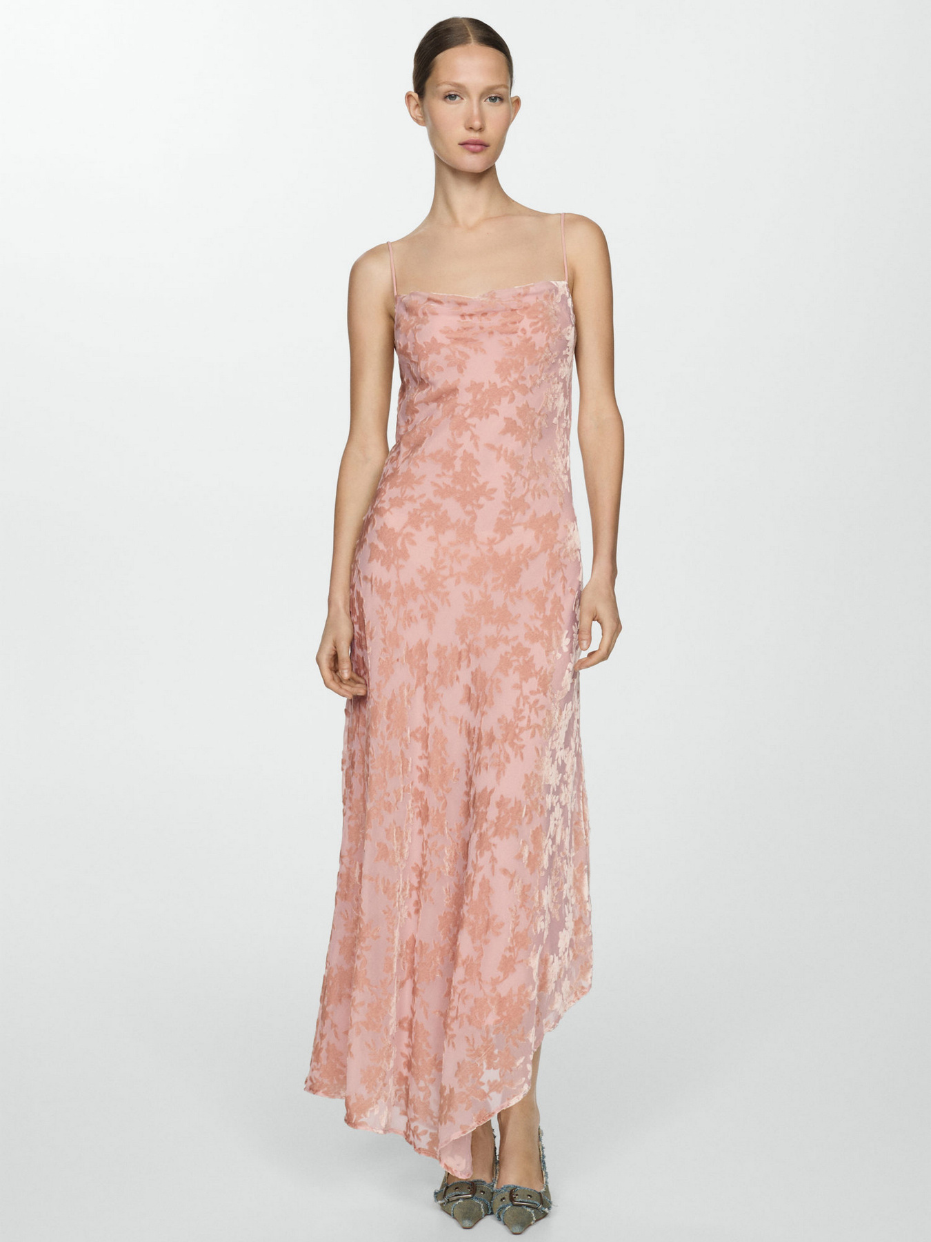 Платье макси MANGO Lorna модель 67057119_81 Фото