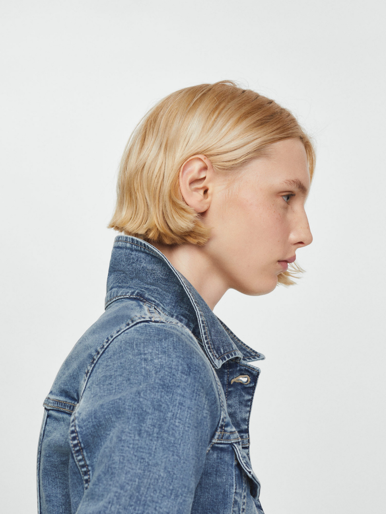 Джинсова куртка MANGO Vicky модель 67085733_TM Фото