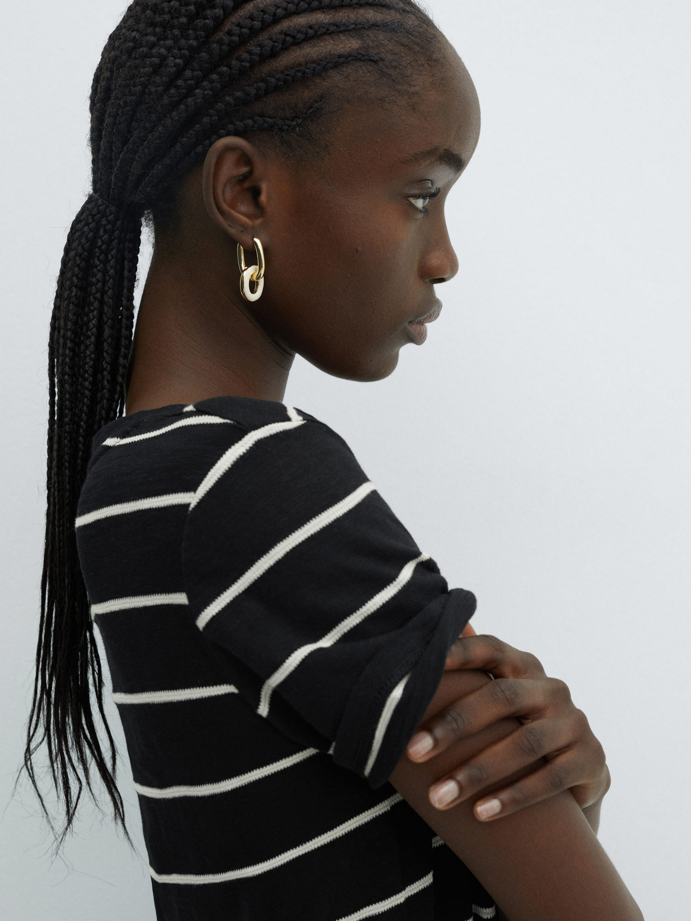 Футболка MANGO Linda модель 67096026_99 Фото