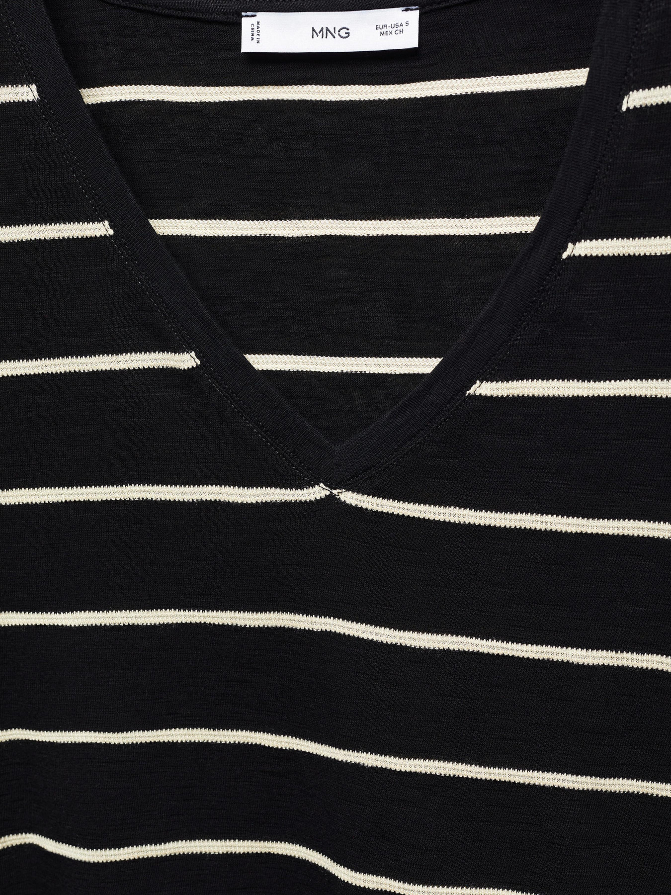 Футболка MANGO Linda модель 67096026_99 Фото