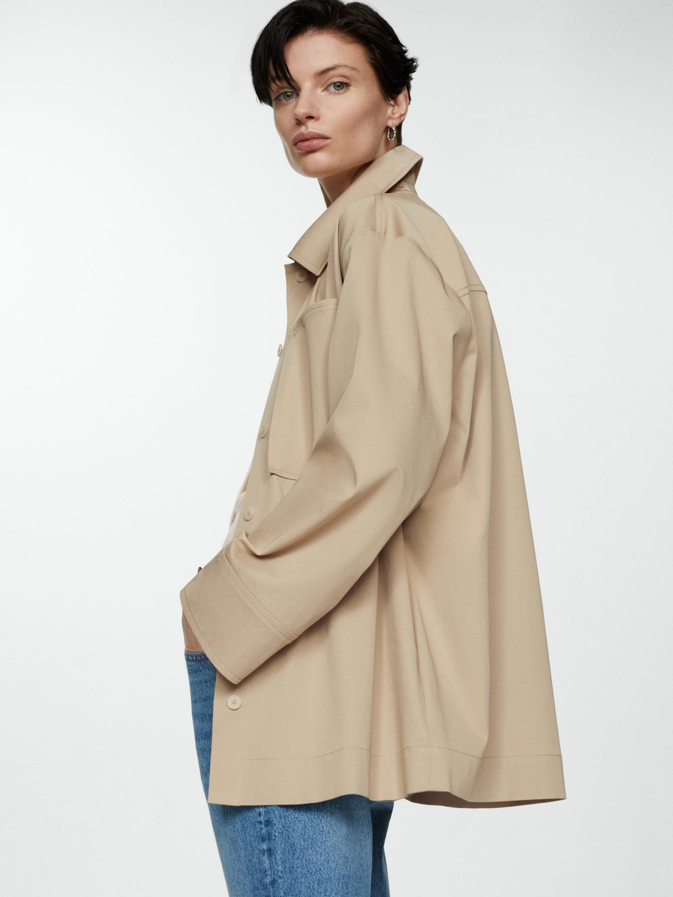 Рубашка повседневная MANGO Over модель 67097927_8 Рубашка повседневная MANGO Over модель 67097927_8 Фото