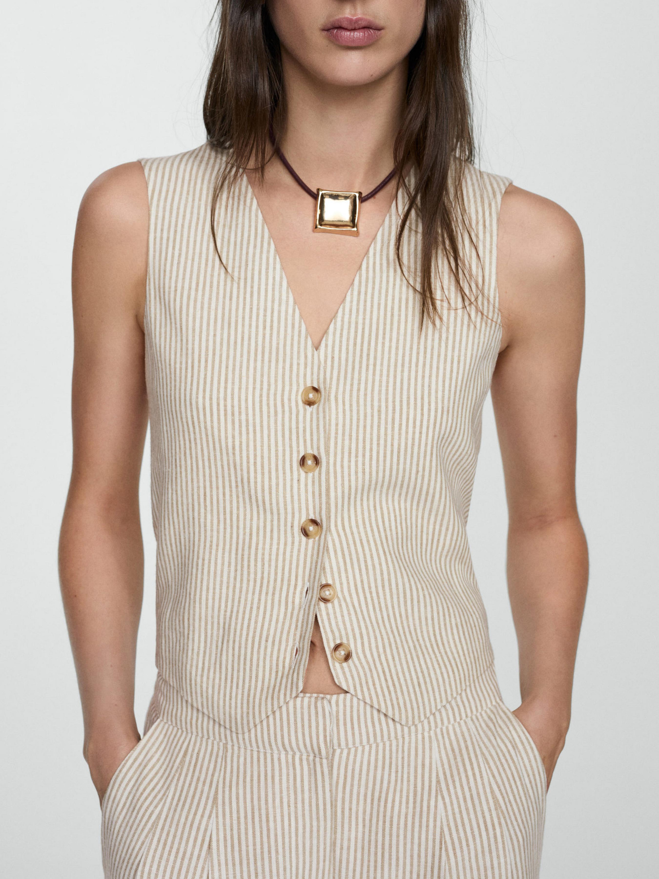 Классический жилет MANGO Bali модель 67098268_5 Фото