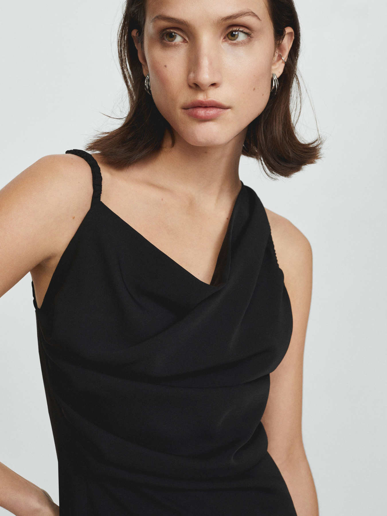 Сукня міді MANGO модель 67009237_99 Фото