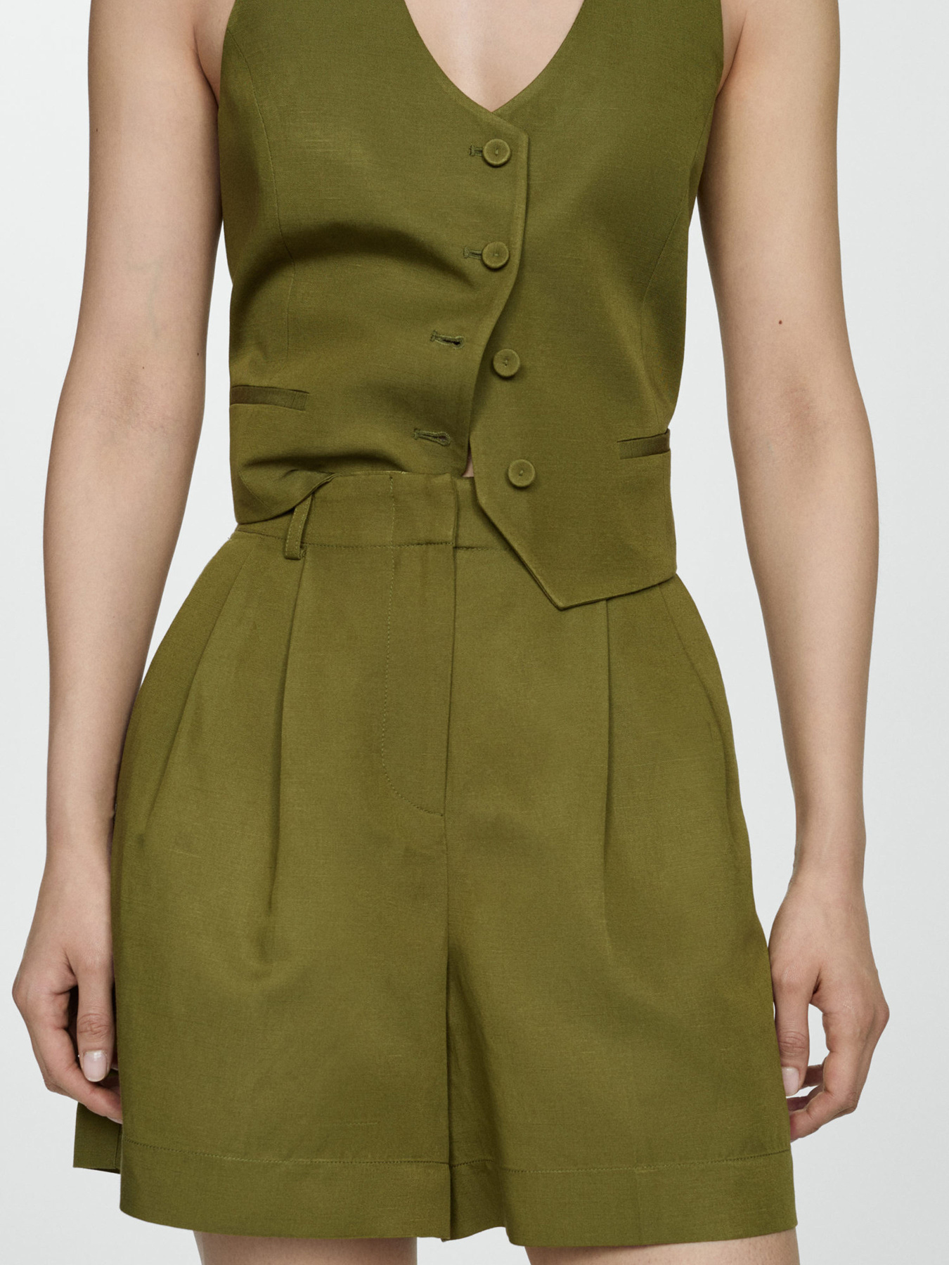 Шорты MANGO модель 67059229_37 Фото