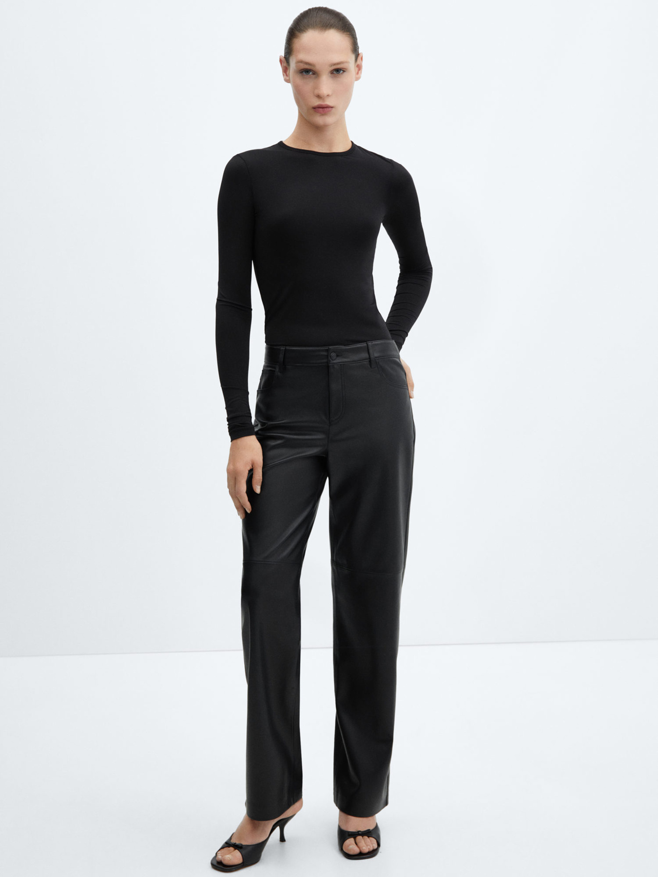 Класичні штани MANGO модель 67060463_99 Фото