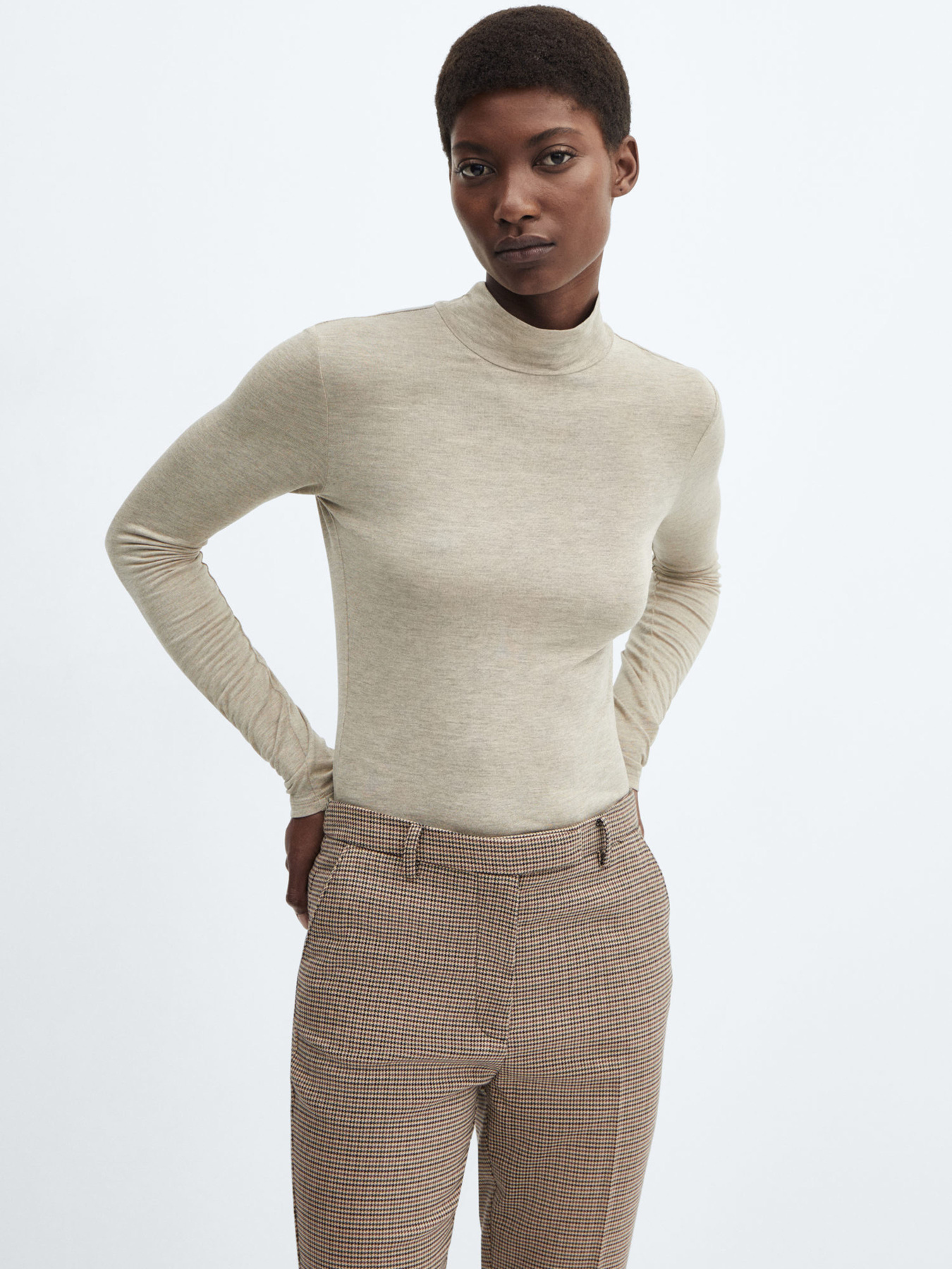 Класичні штани MANGO модель 67060471_43 Фото