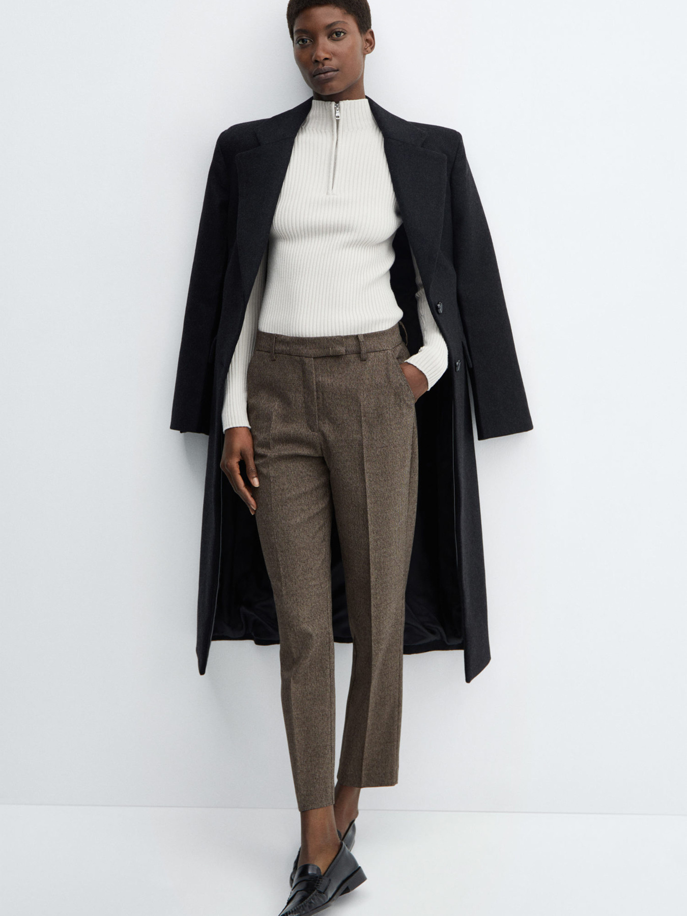 Класичні штани MANGO модель 67060471_92 Фото