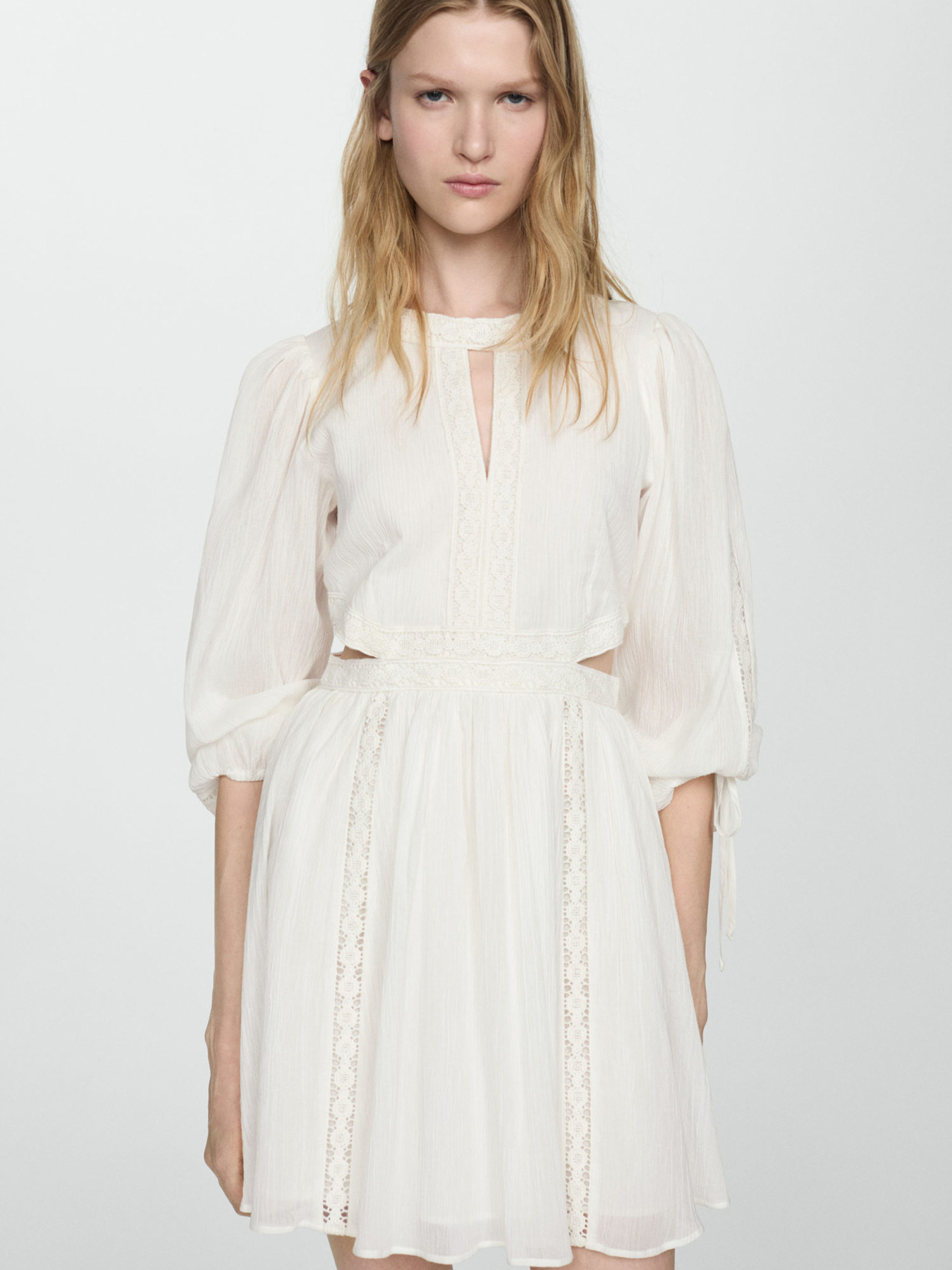 Платье мини MANGO модель 67067122_2 Фото