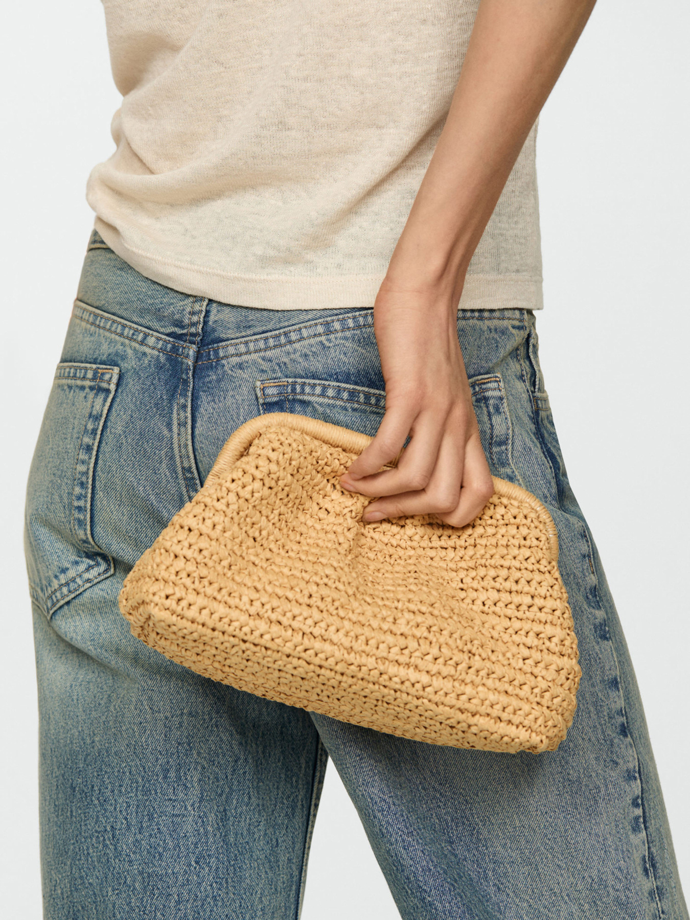 Клатч MANGO модель 67066730_8 Фото