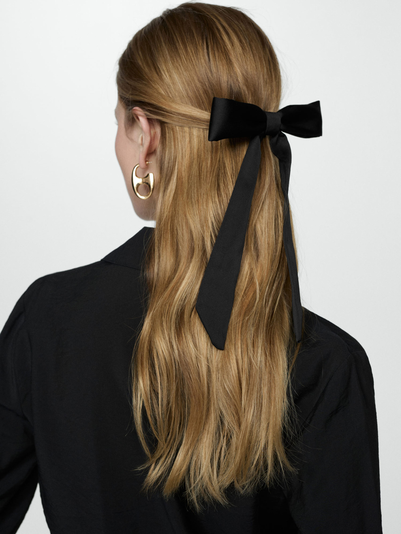 Заколка MANGO модель 67850398_99 Заколка MANGO модель 67850398_99 Фото