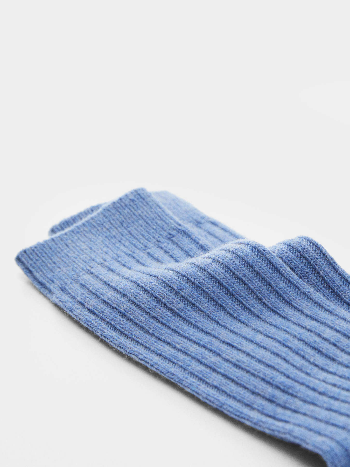 Носки MANGO модель 67030350_52 Носки MANGO модель 67030350_52 Фото