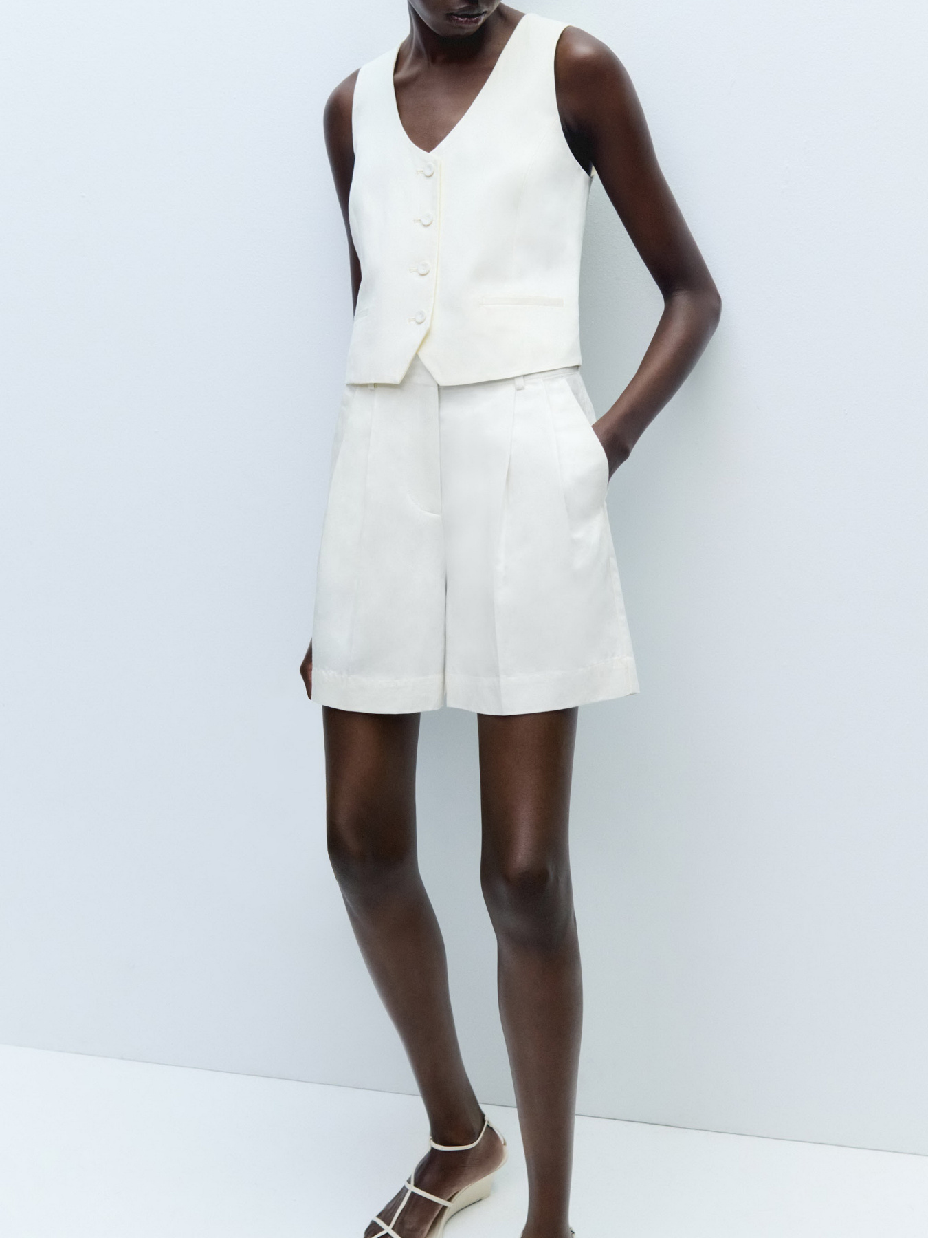 Шорти MANGO Max модель 67059229_1 Фото