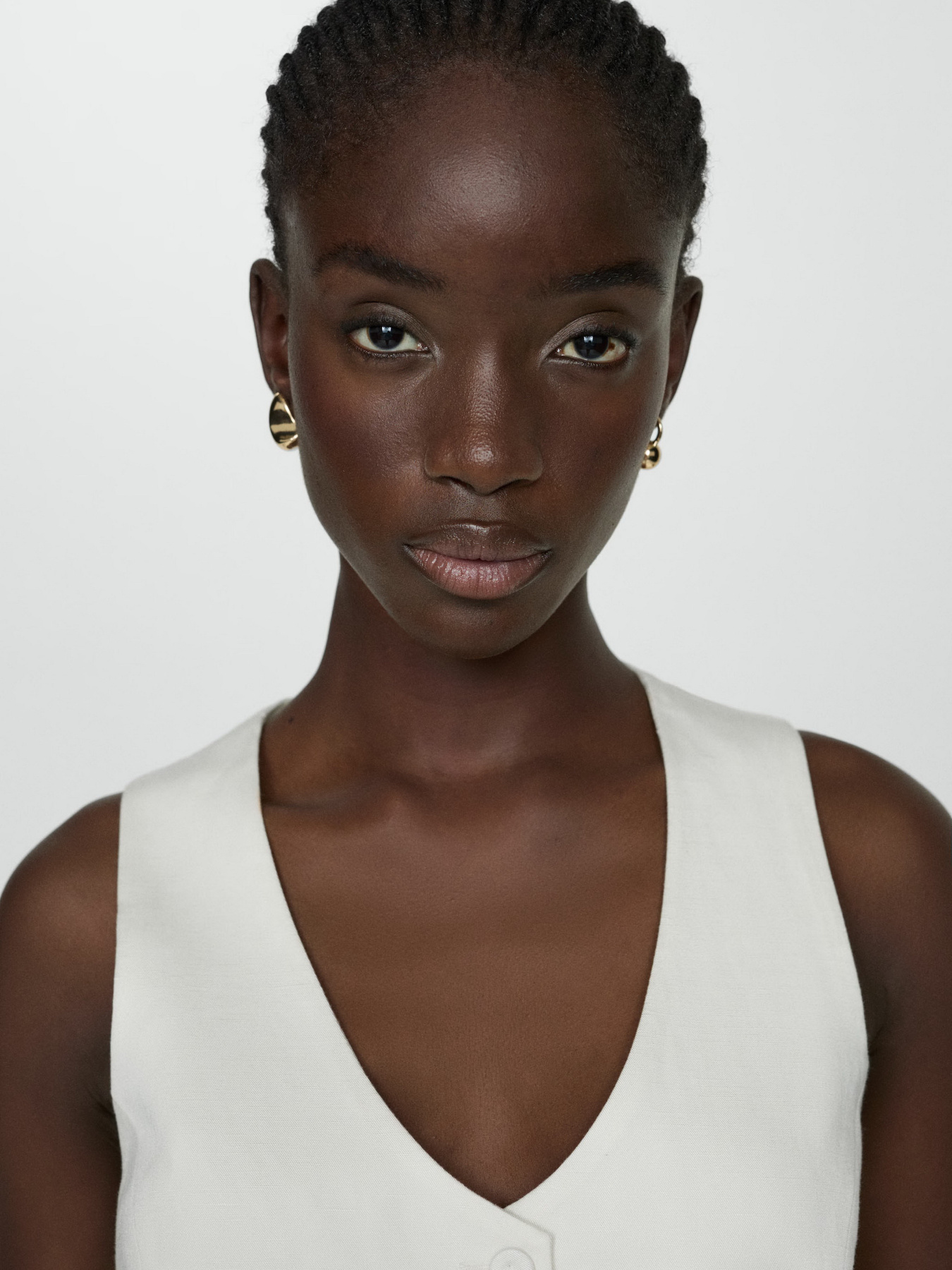 Жилет классический MANGO Max модель 67069229_1 Фото