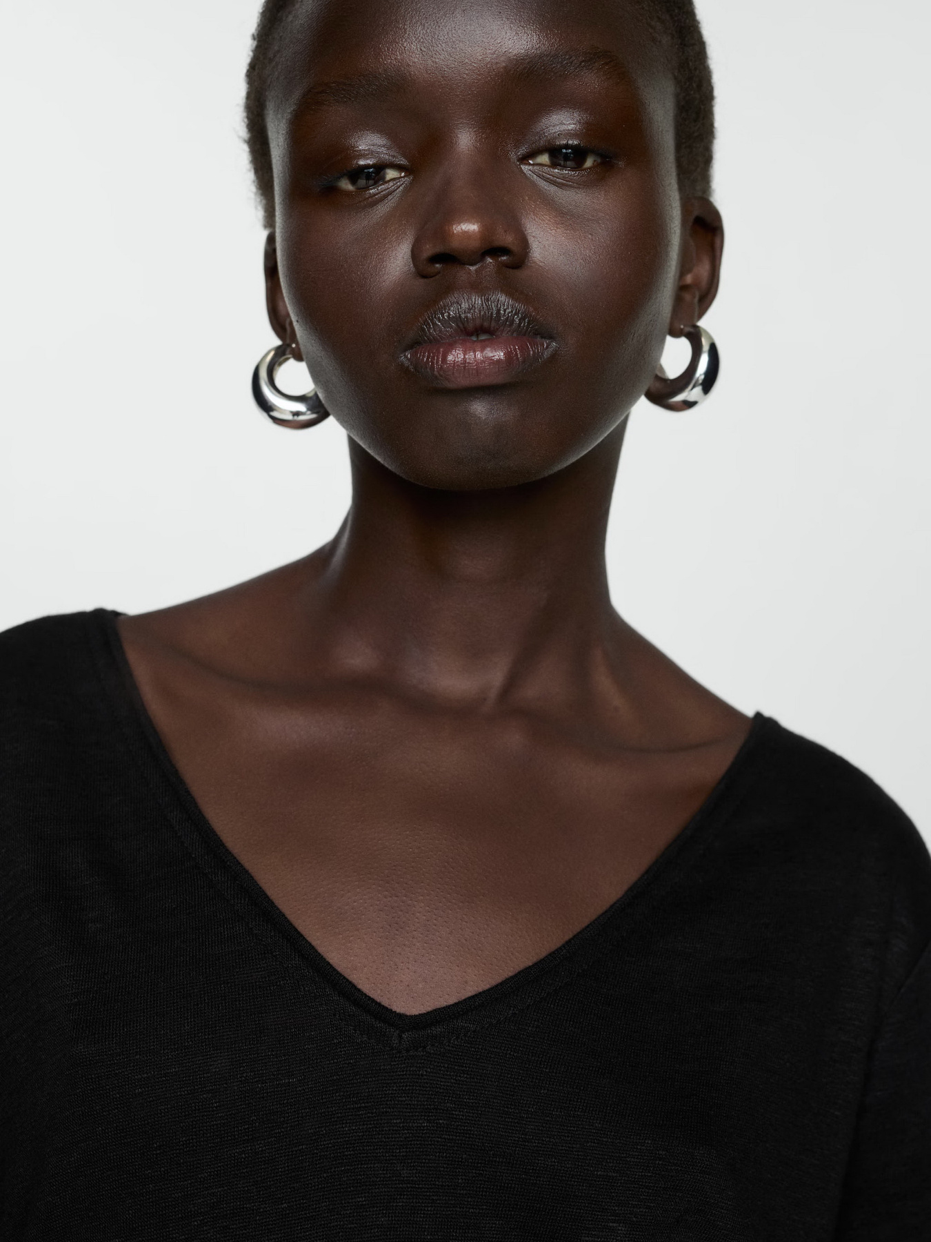 Футболка MANGO Linito модель 77020583_99 Фото