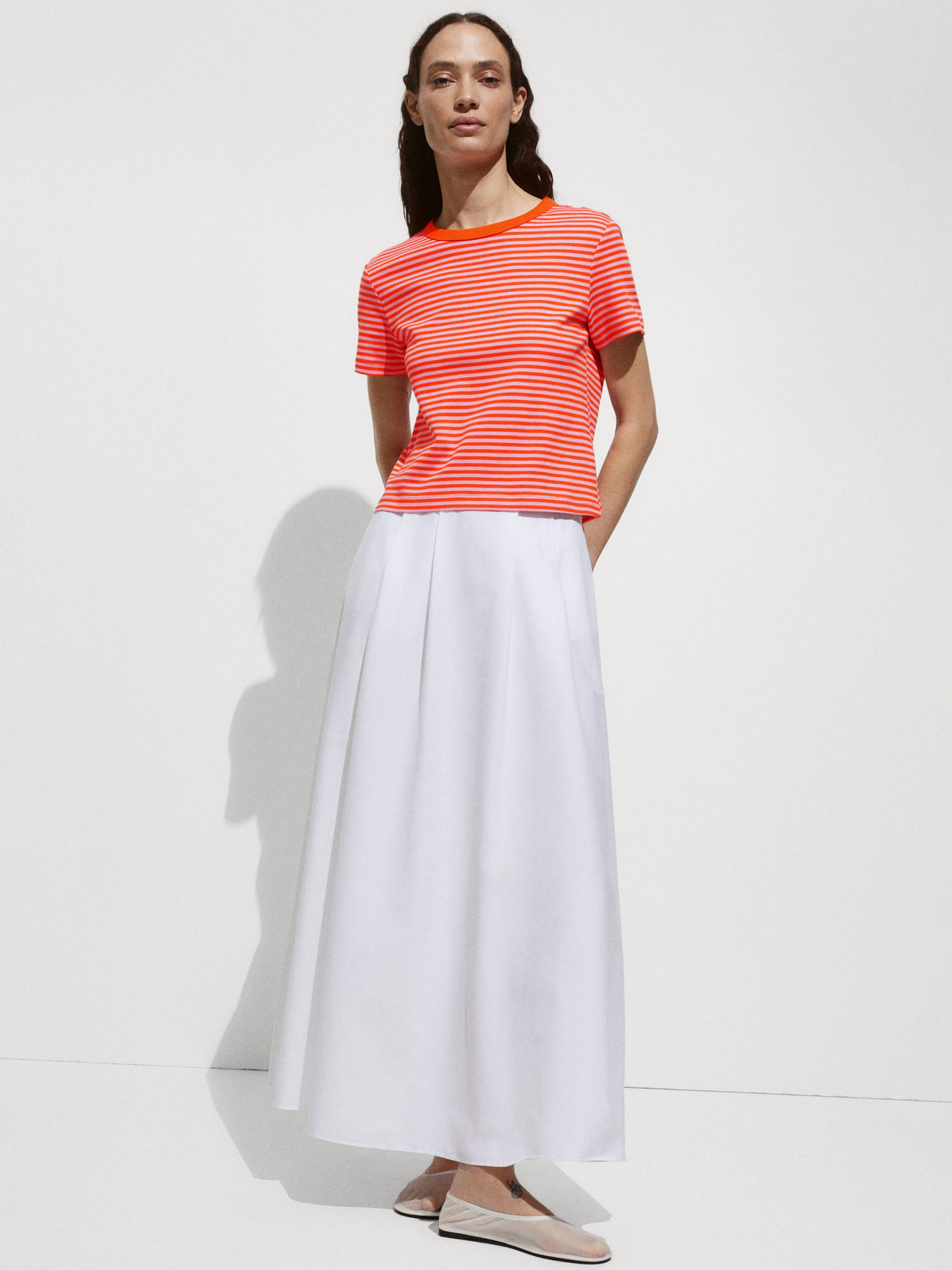 Футболка MANGO Boxy модель 77090608_70 Фото