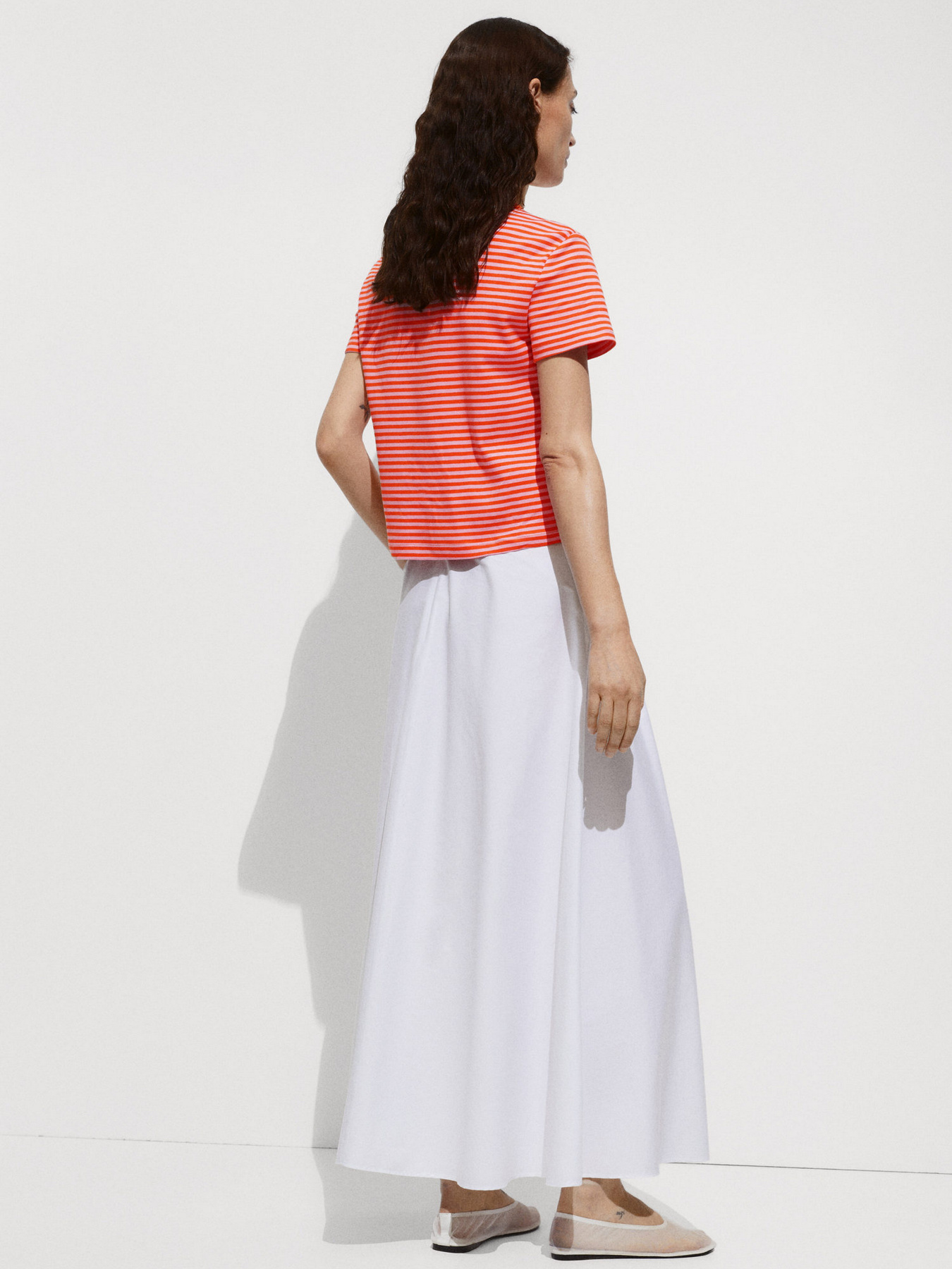 Футболка MANGO Boxy модель 77090608_70 Фото