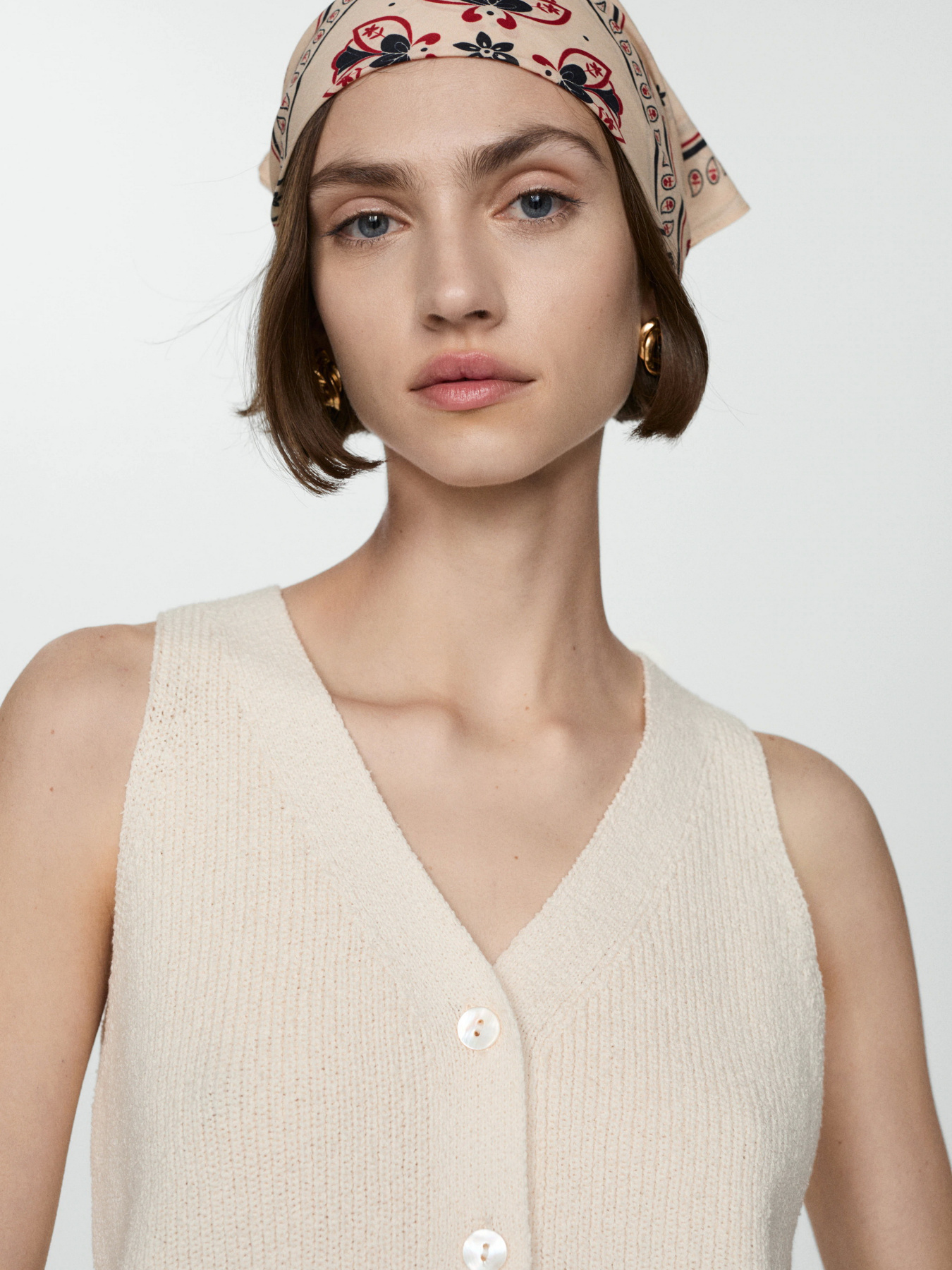 Жилет MANGO Medusa модель 77070347_2 Фото